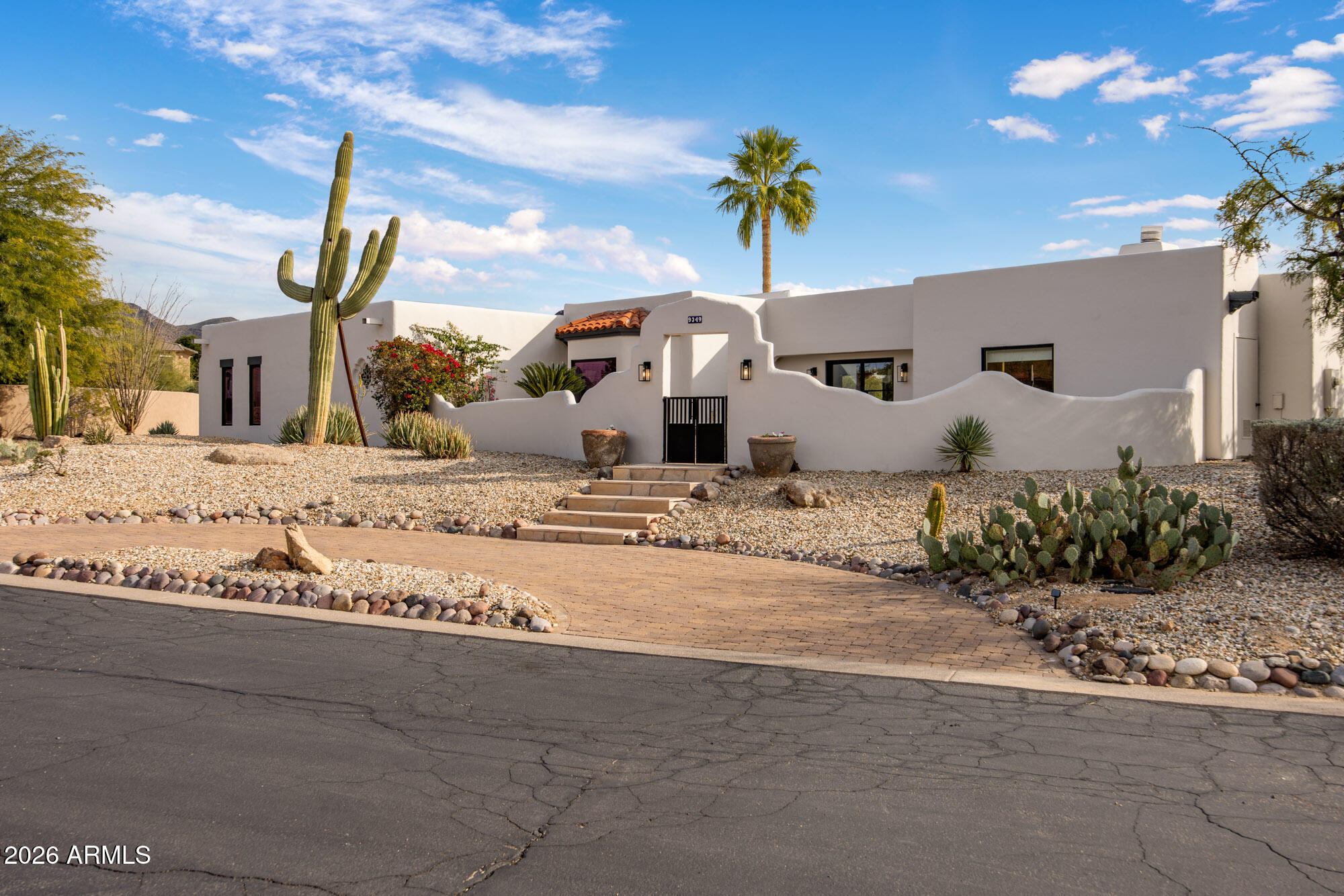 9349 E CALLE DE VALLE Drive