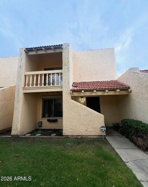 4448 W SOLANO Drive N Glendale AZ 85301