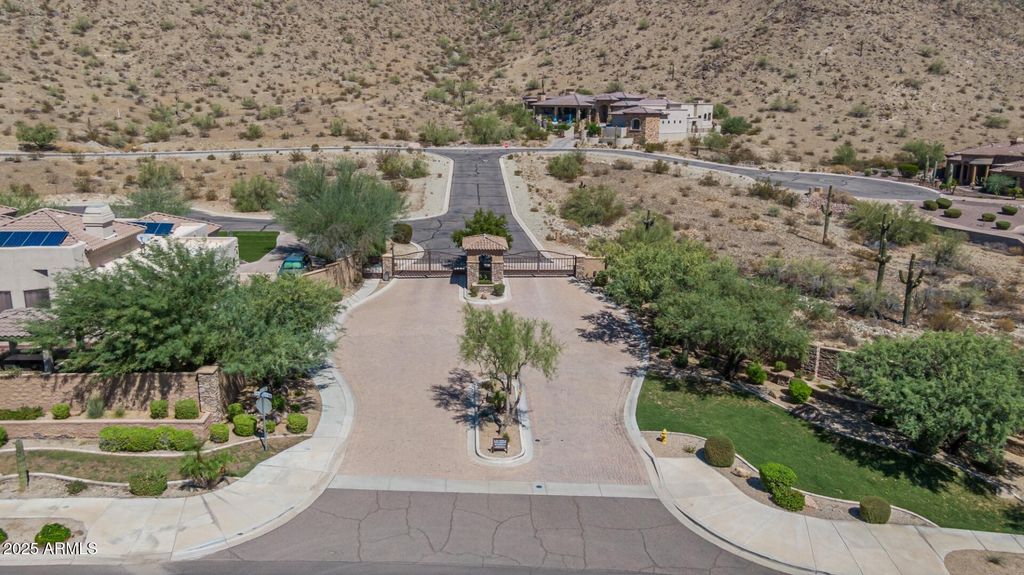 Photo of 3112 W Briarwood Terrace #76, Phoenix, AZ 85045 (MLS # 6843507)