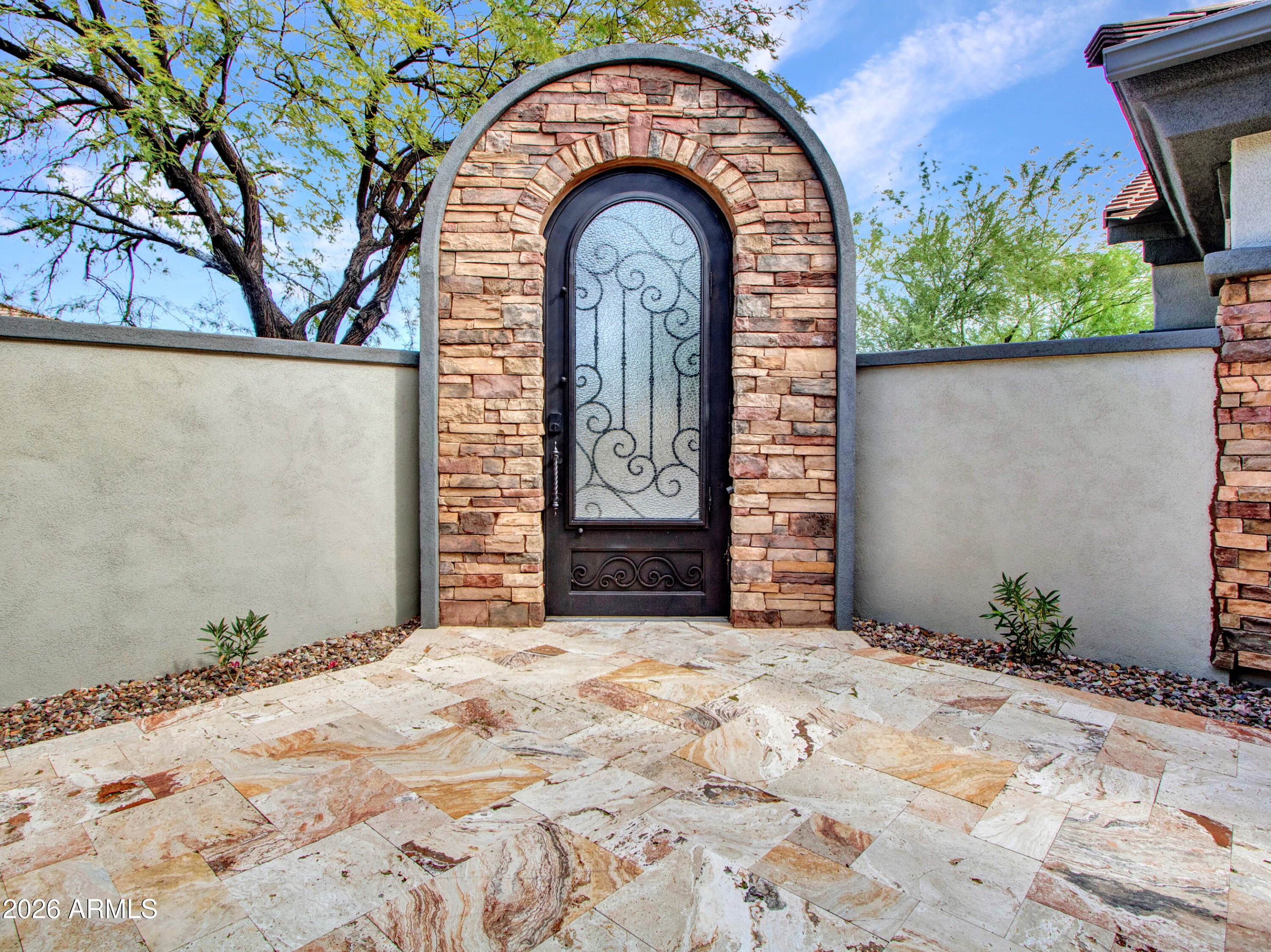 41810 N SIGNAL HILL Court