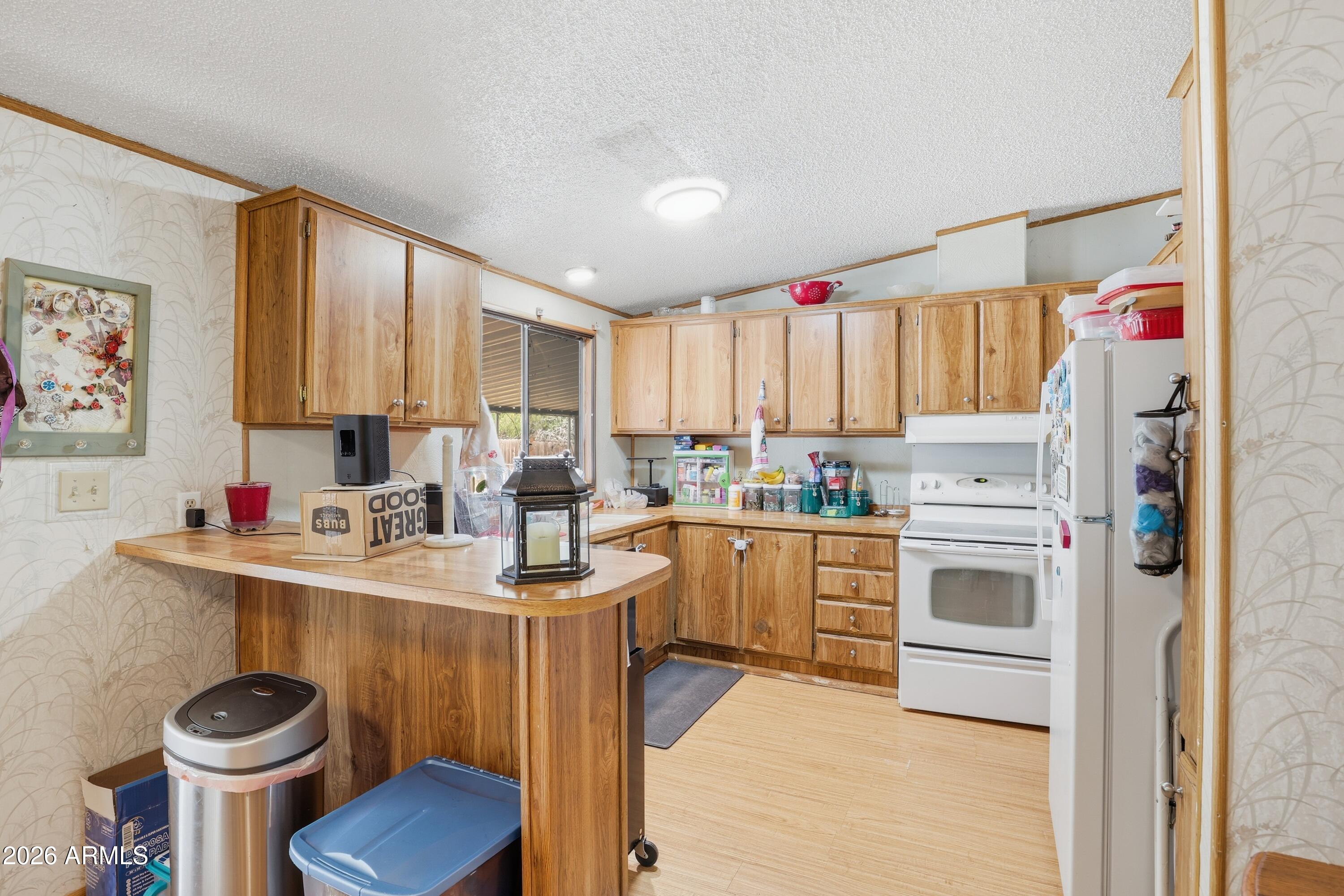 650 N DEER CREEK Drive