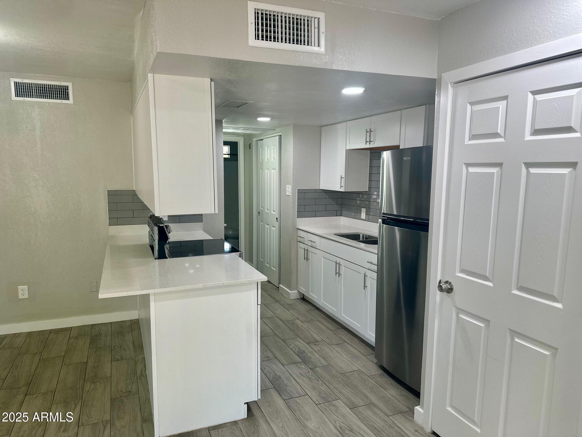 16801 N 26TH Street 20