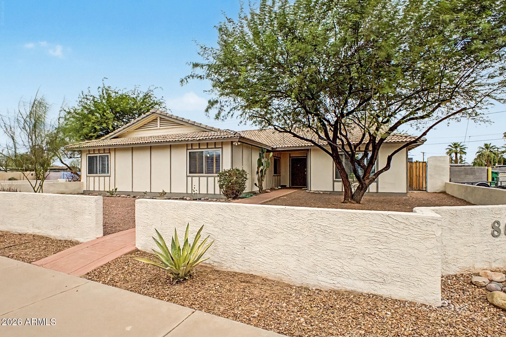 8038 E ALMERIA Road