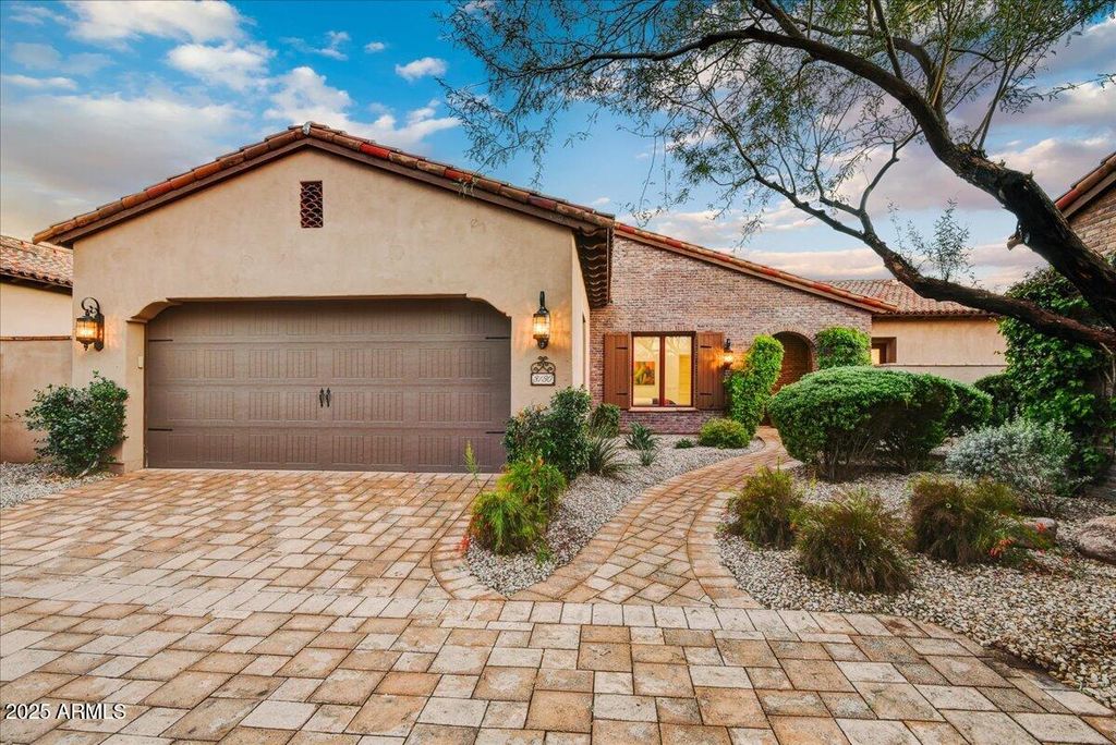 Photo of 3130 S Weeping Willow Court, Gold Canyon, AZ 85118 (MLS # 6948825)
