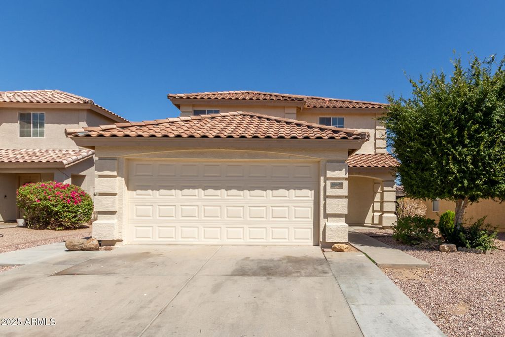 Photo of 12626 W Paradise Drive, El Mirage, AZ 85335 (MLS # 6919105)