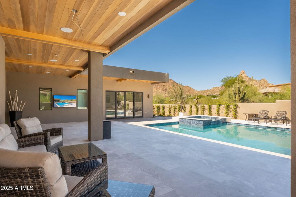 Photo of 10160 E Saddle Horn Trail, Scottsdale, AZ 85255 (MLS # 6925083)