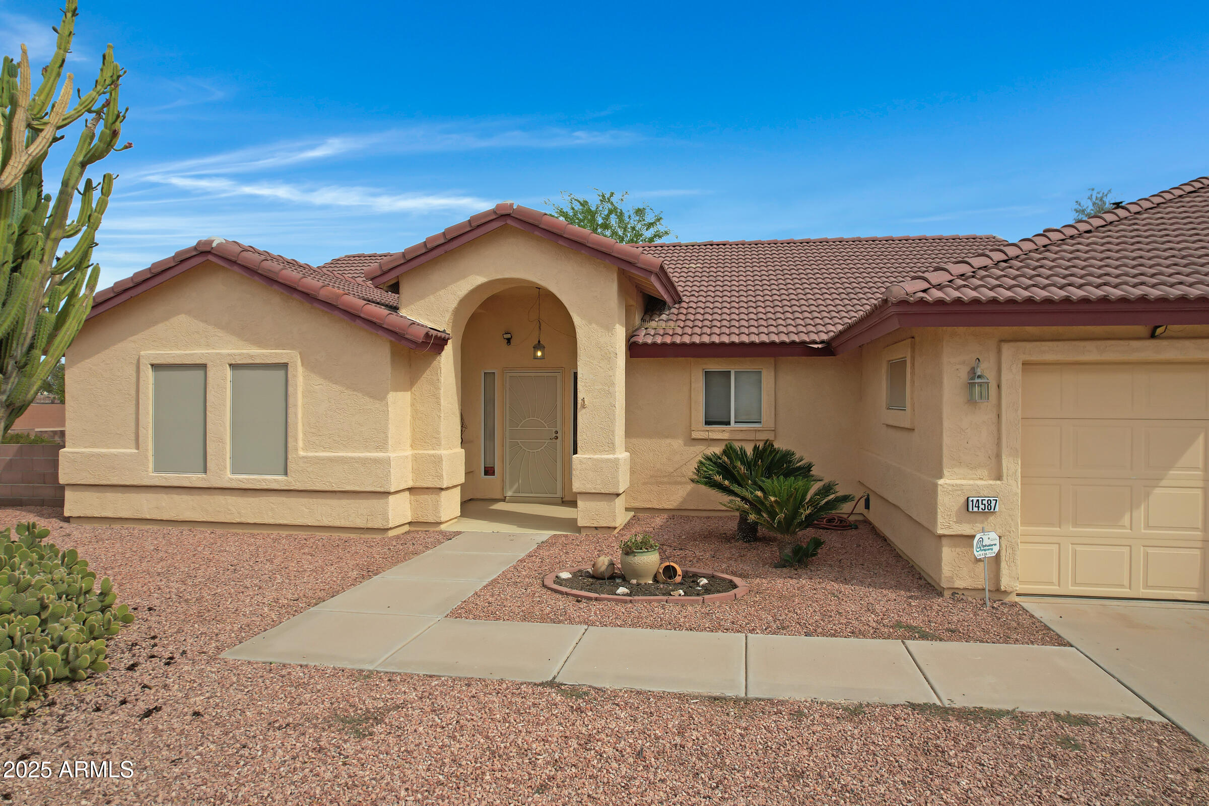 14587 S COUNTRY CLUB Drive