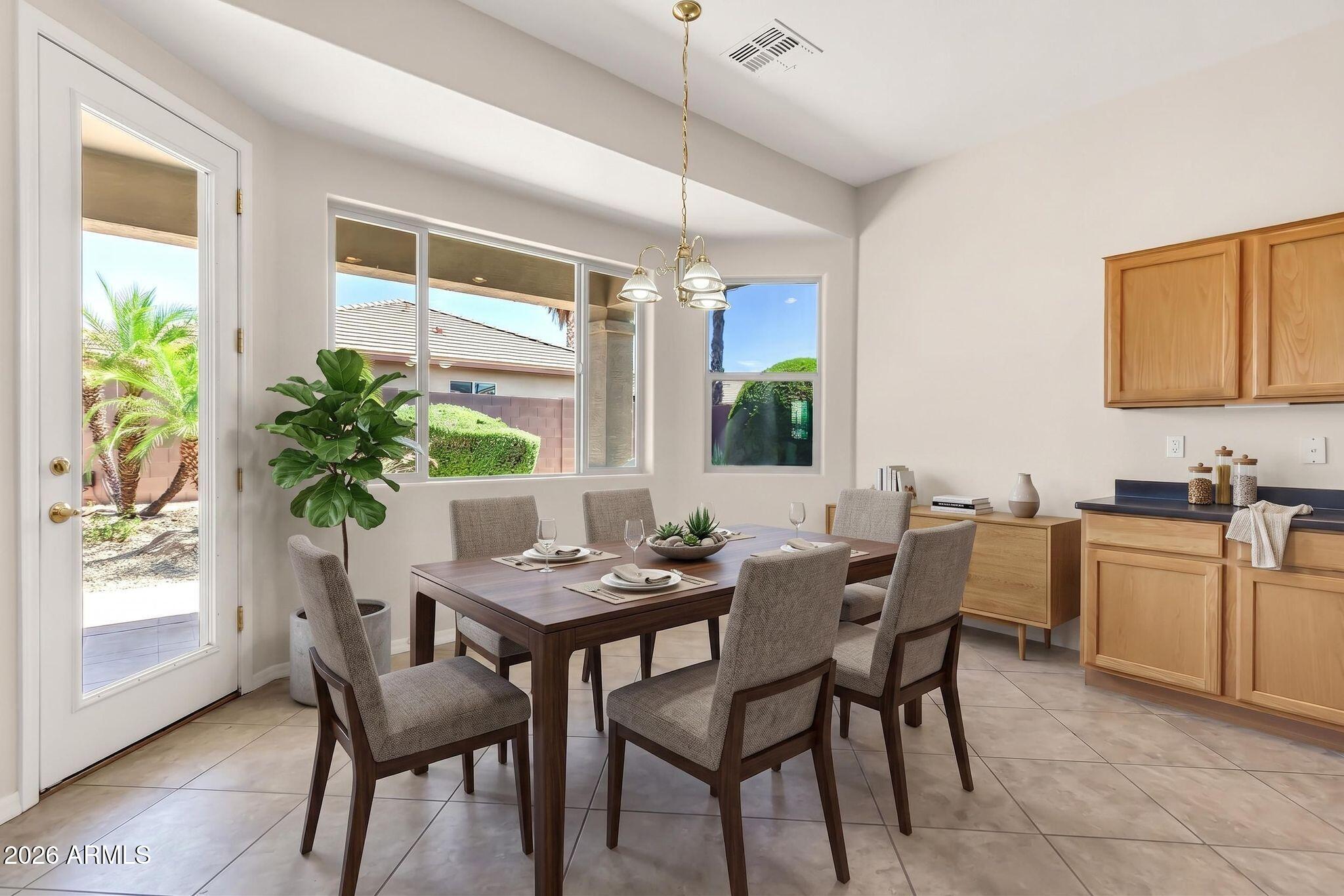 3658 E PEACH TREE Drive