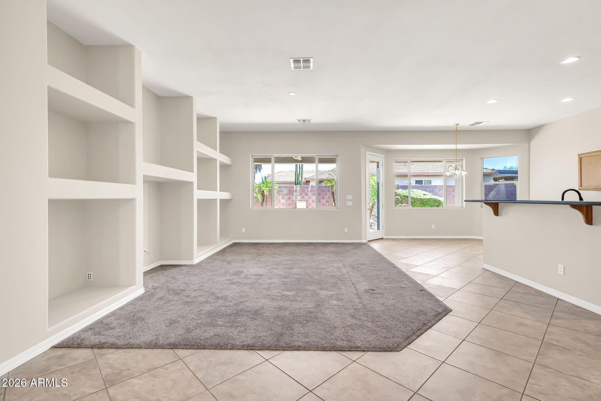 3658 E PEACH TREE Drive