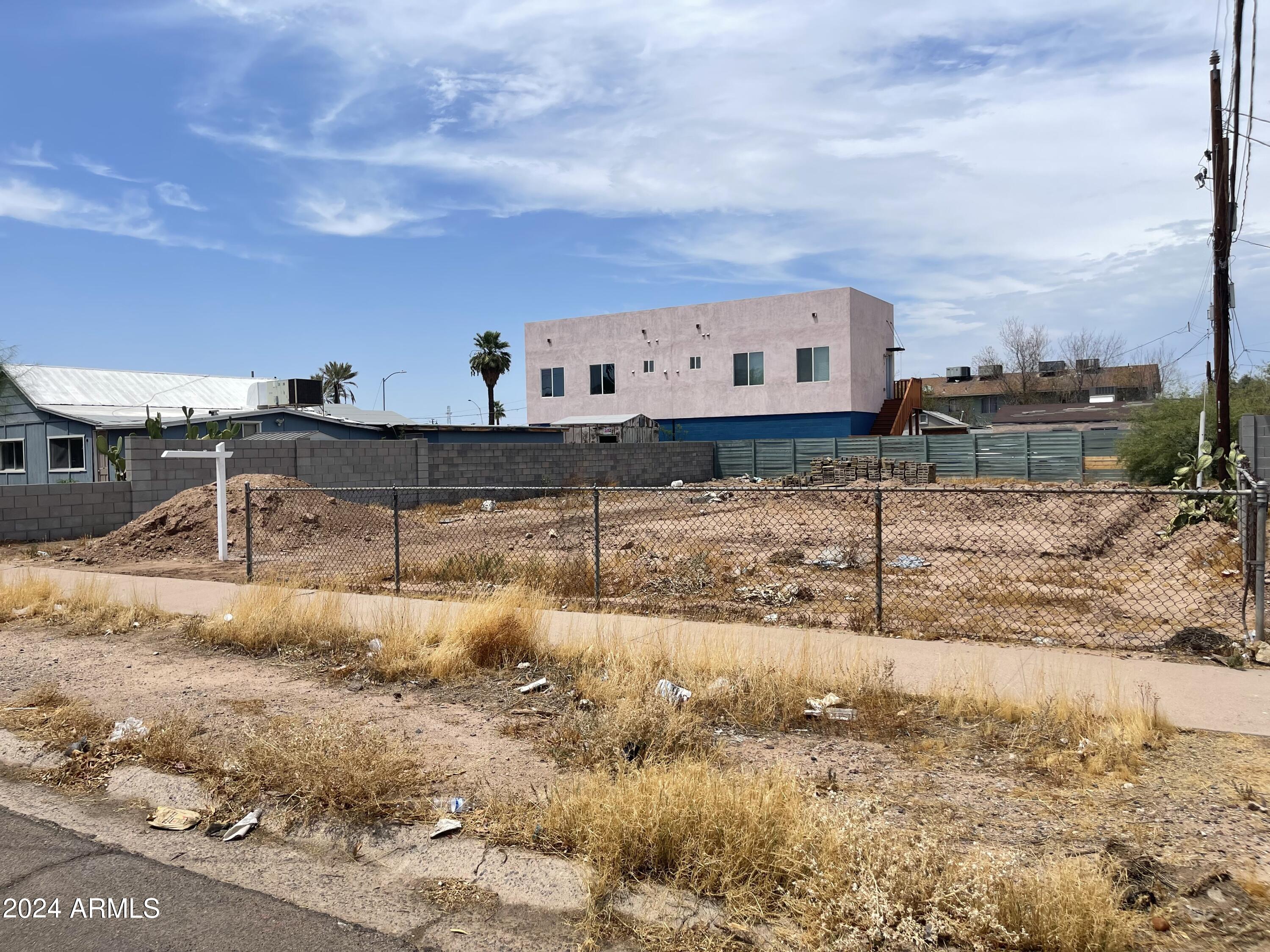 340 W YAVAPAI Street 9