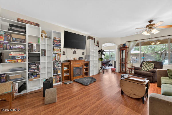 2176 E ALOE Place