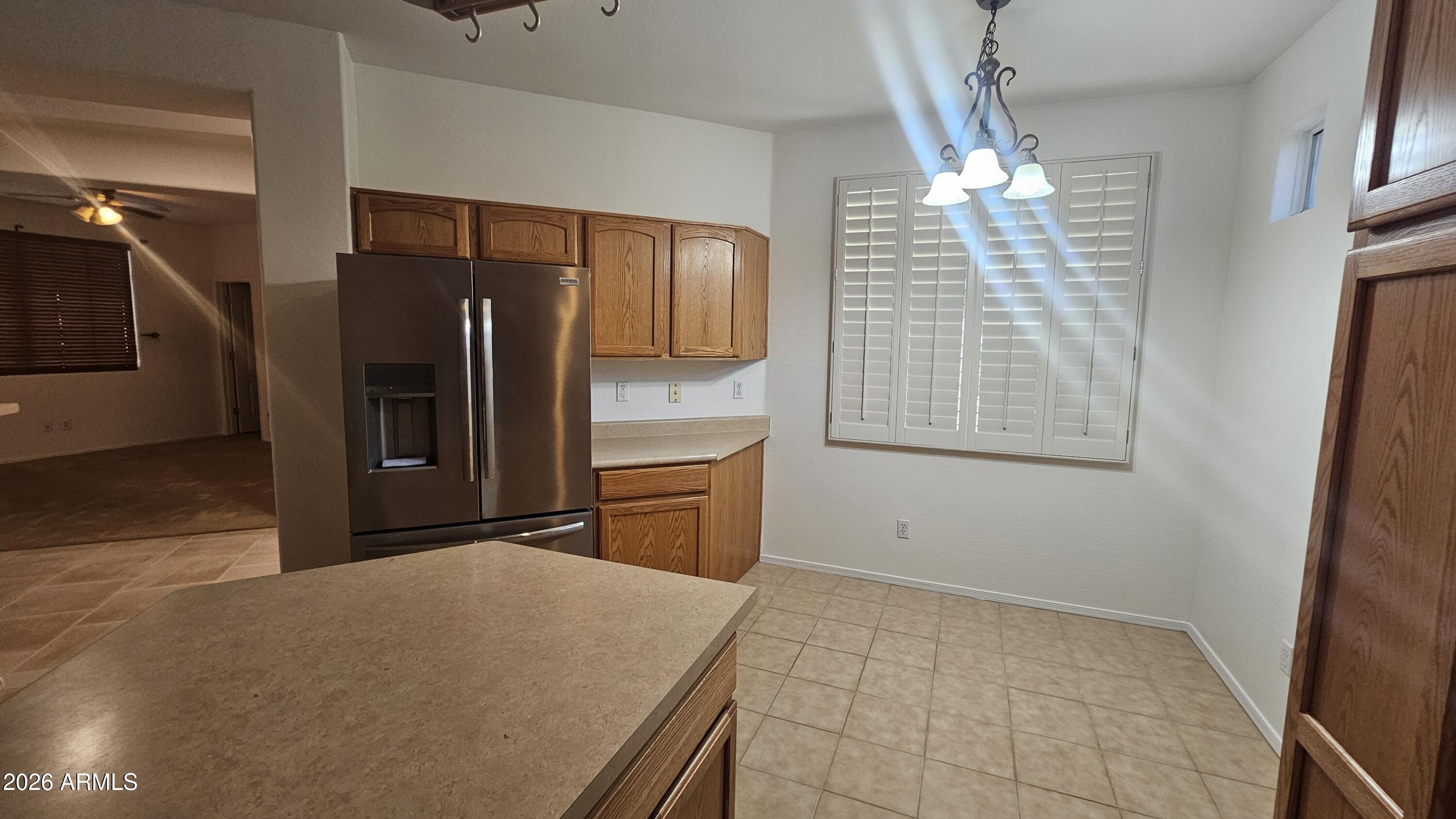 22946 W DESERT BLOOM Street