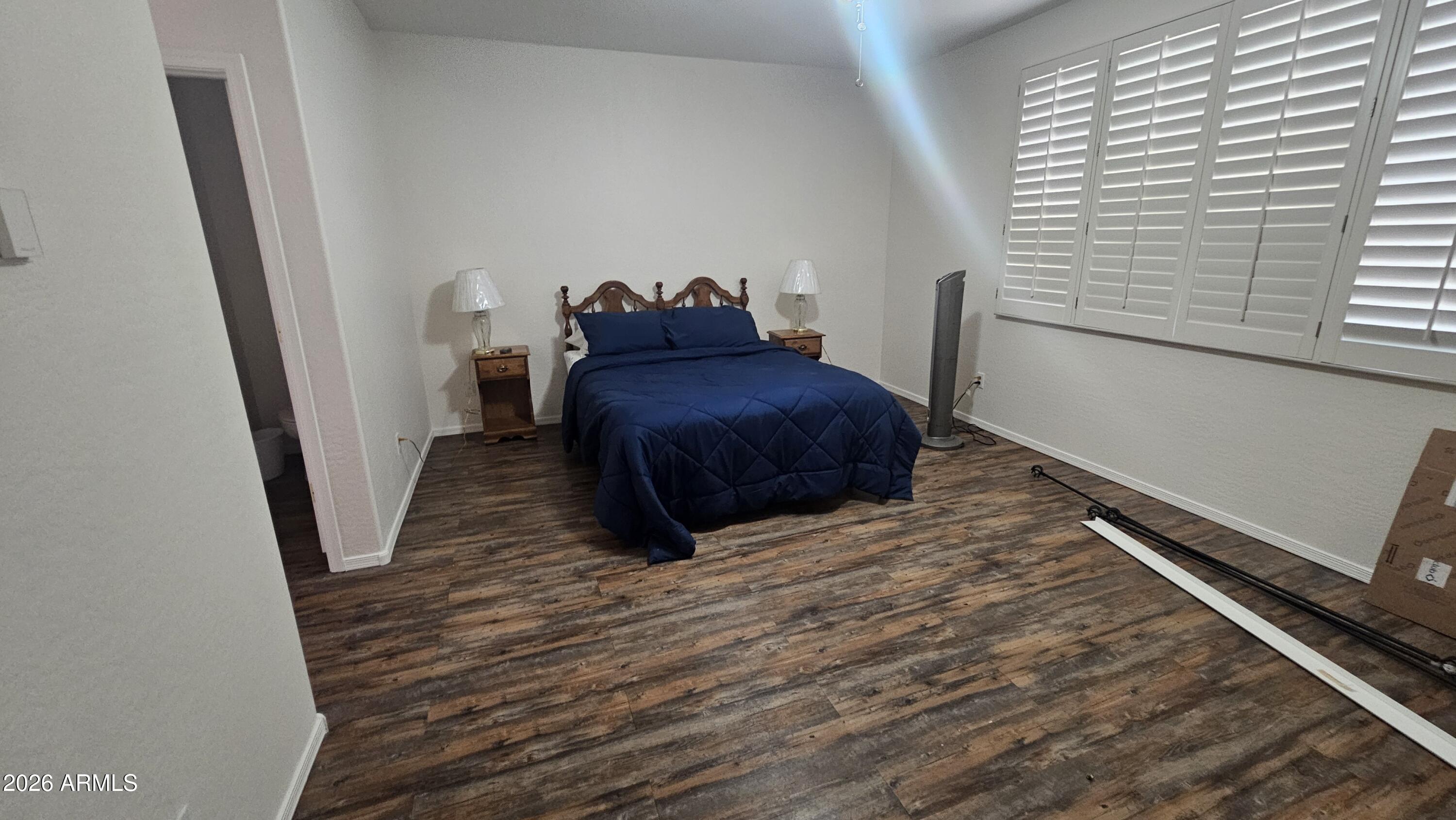 22946 W DESERT BLOOM Street