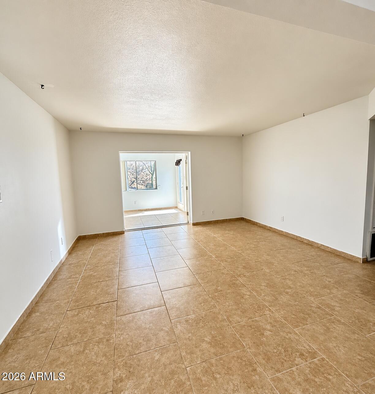 1130 E BUTLER Drive A1