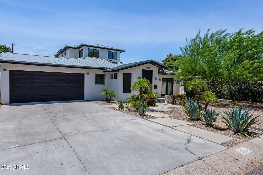 Photo of 4514 N 35th Place, Phoenix, AZ 85018 (MLS # 6935895)