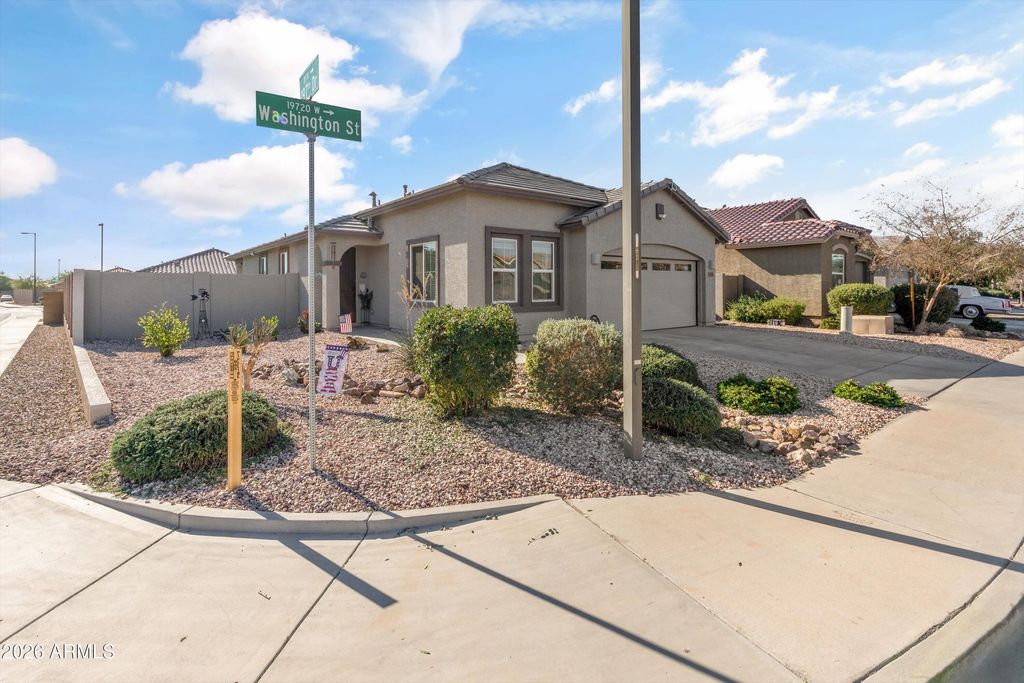 Photo of 19721 W Washington Street, Buckeye, AZ 85326 (MLS # 6971390)