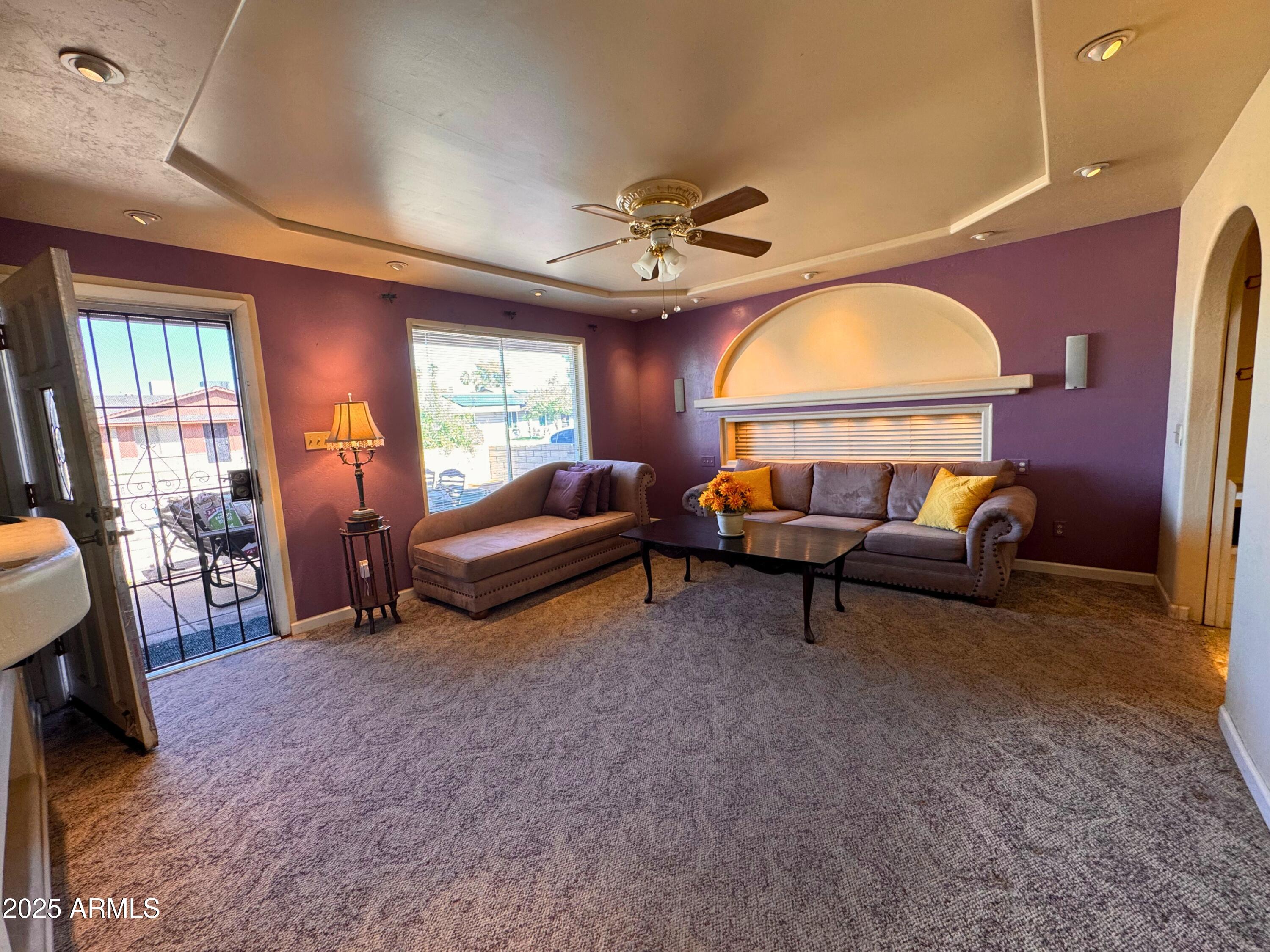 1647 W VILLA RITA Drive