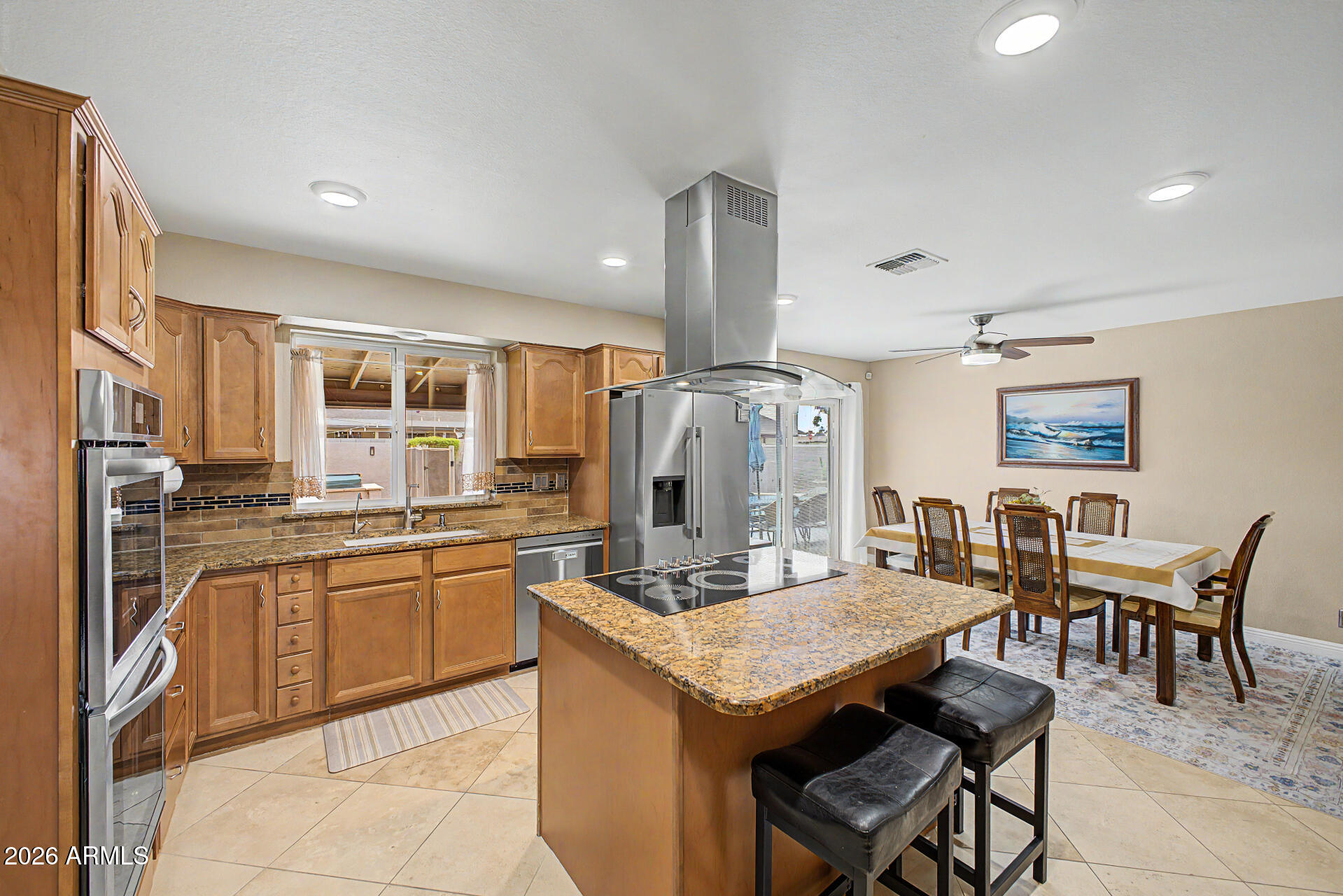 760 N COMANCHE Drive