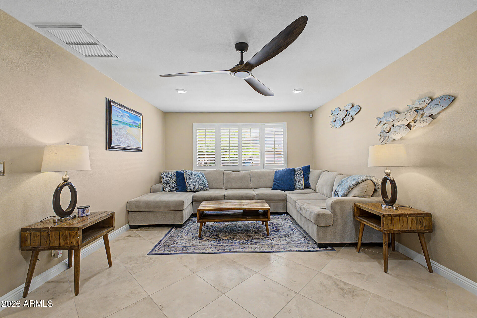 760 N COMANCHE Drive