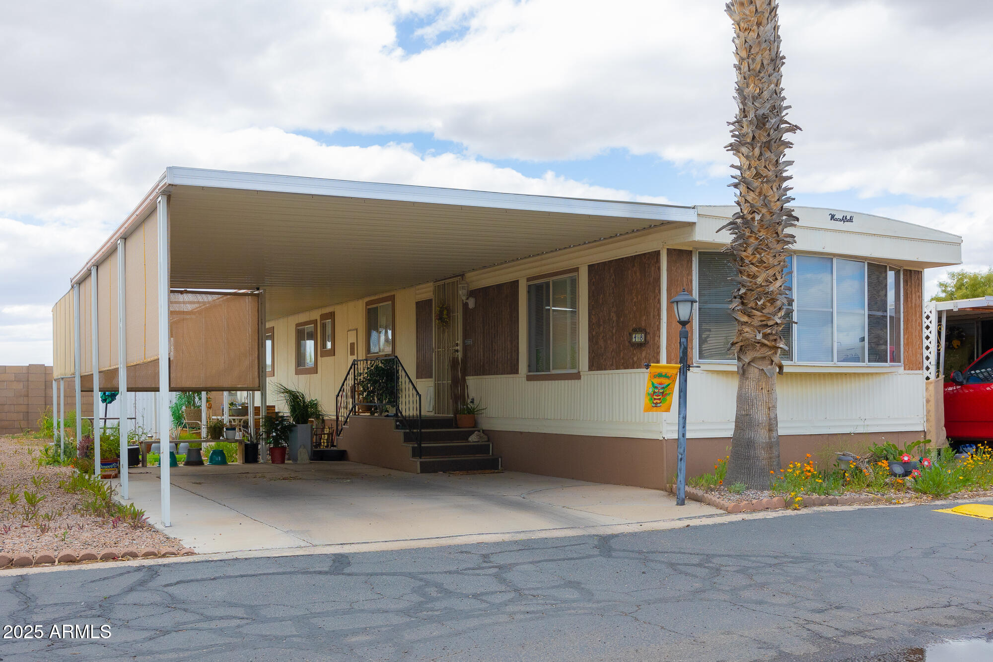 120 W ONEIL Drive 48