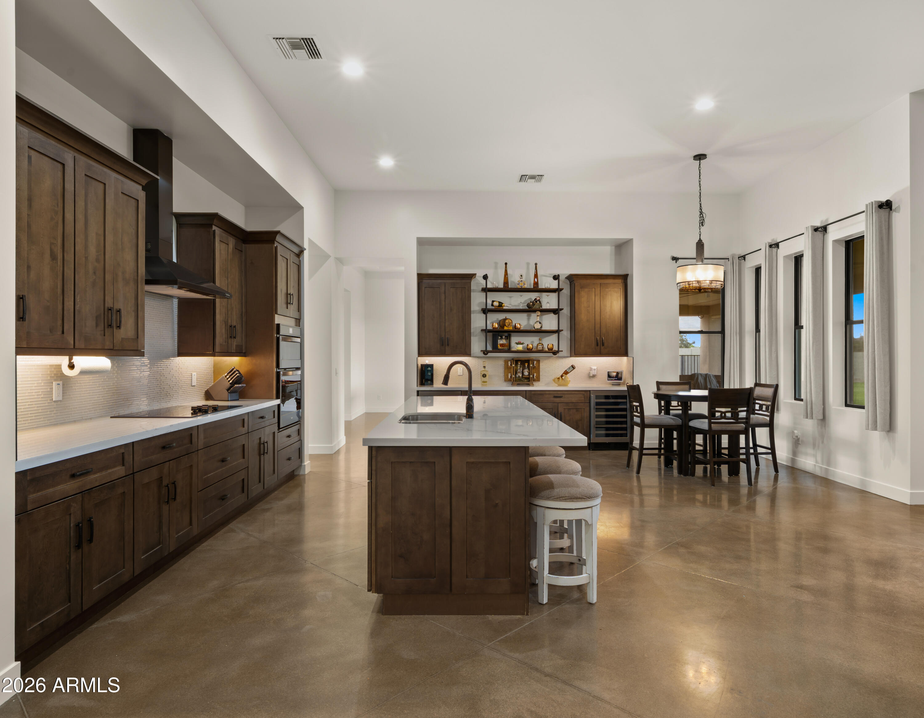 QUEEN CREEK EQUESTRIAN ESTATES - Residential