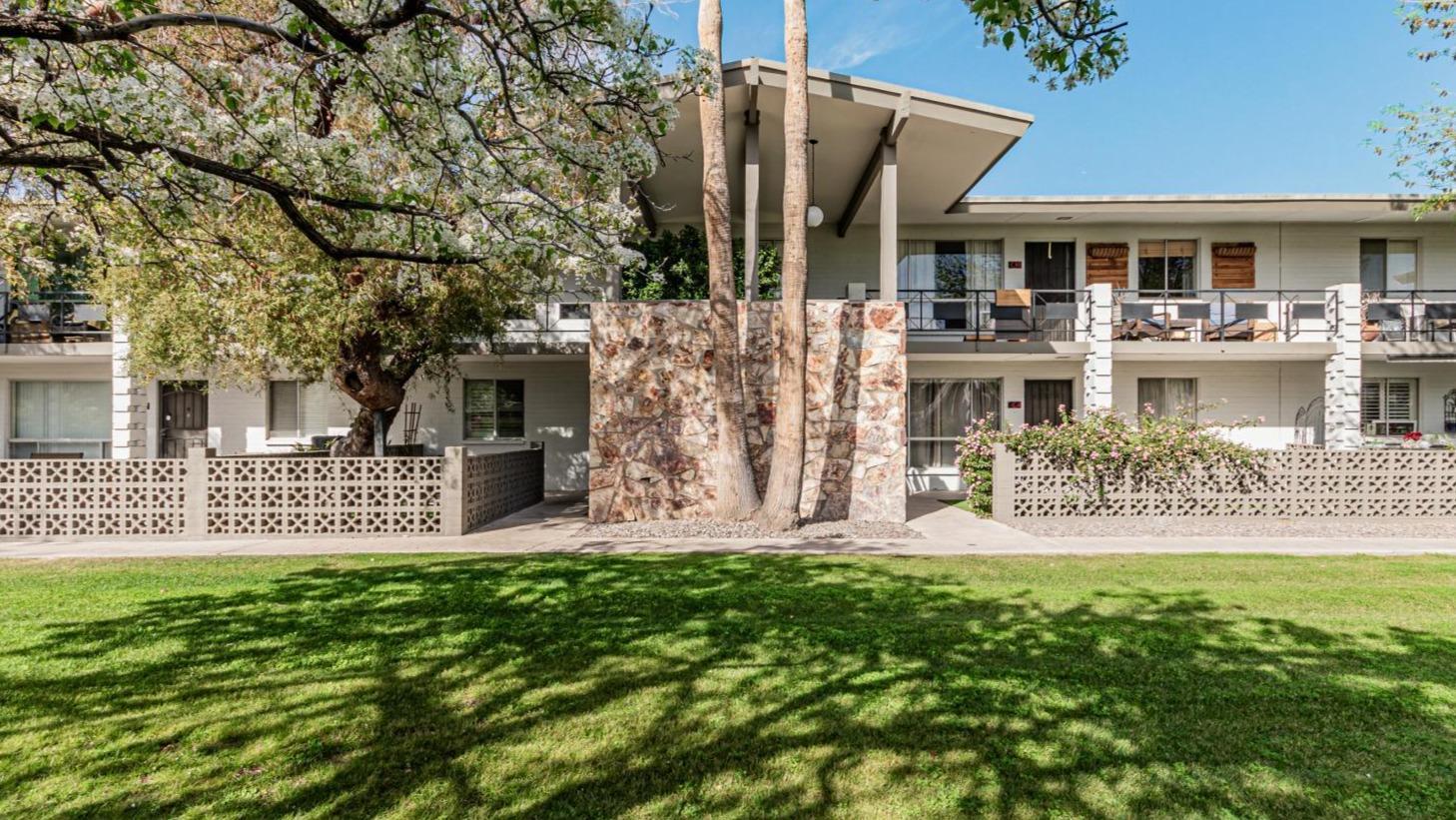 5226 N 20th Street Unit C5