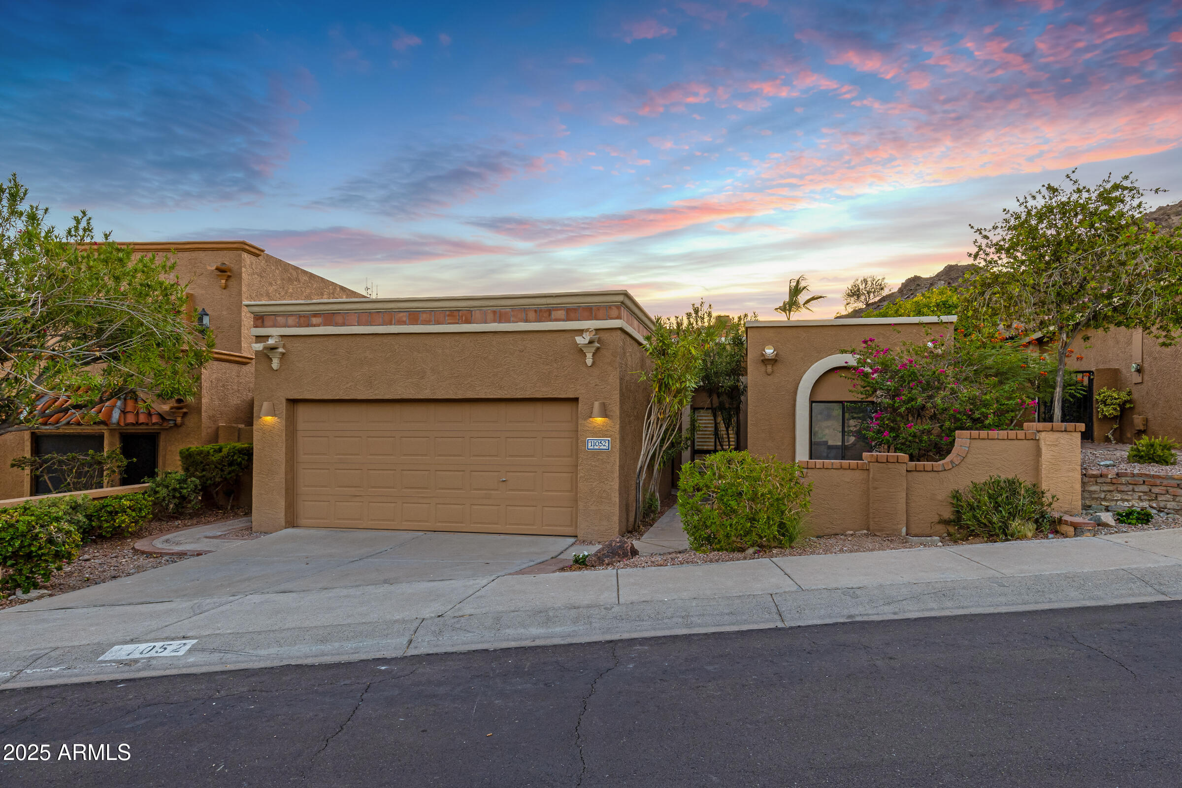 11052 N 10TH Place