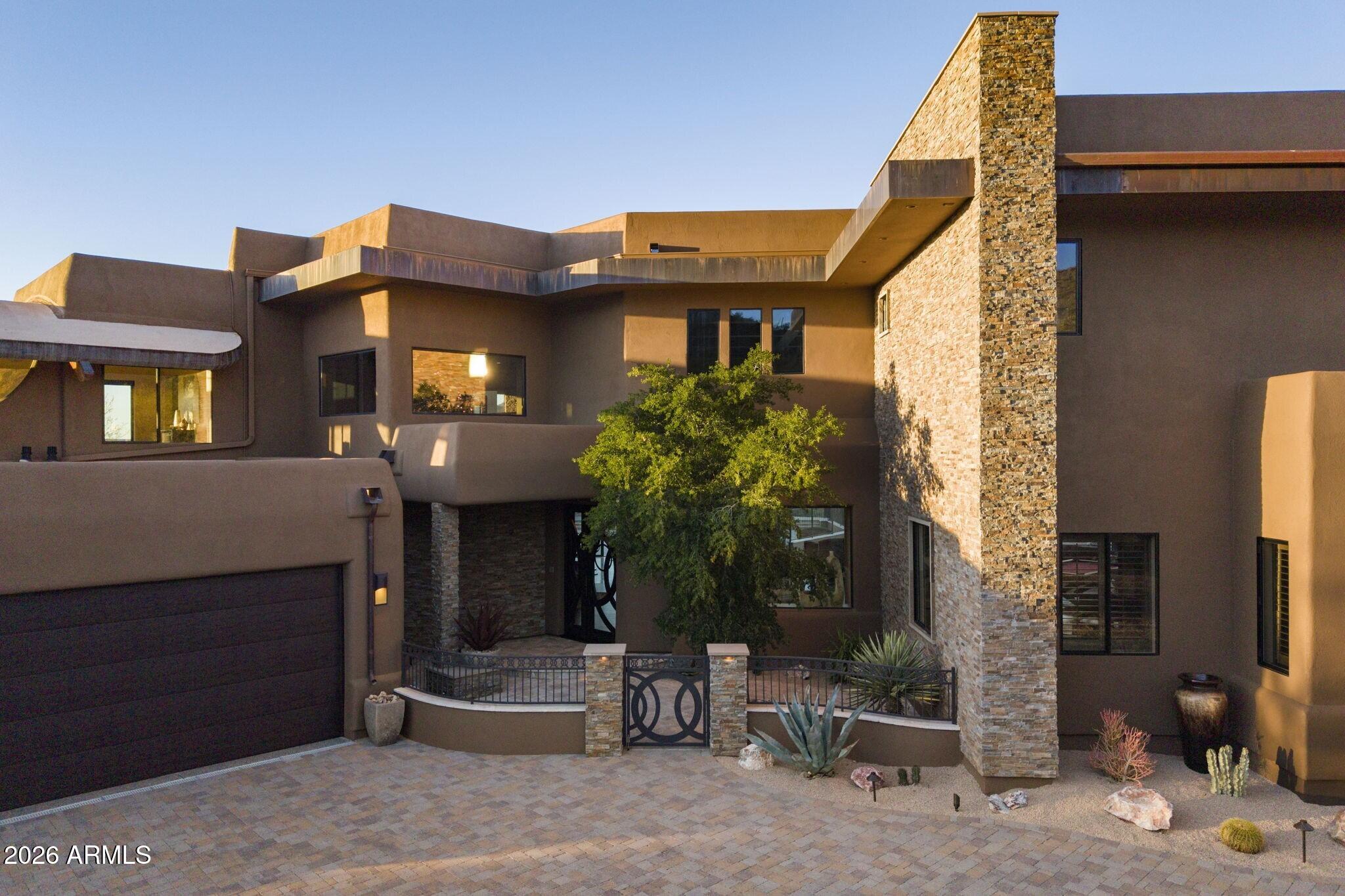 10570 E Pinnacle Peak Road