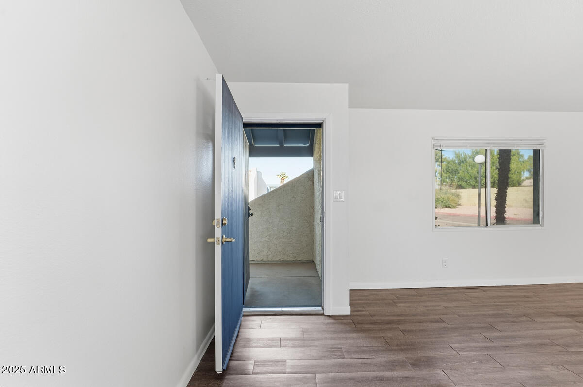 5406 W EL CAMINITO Drive