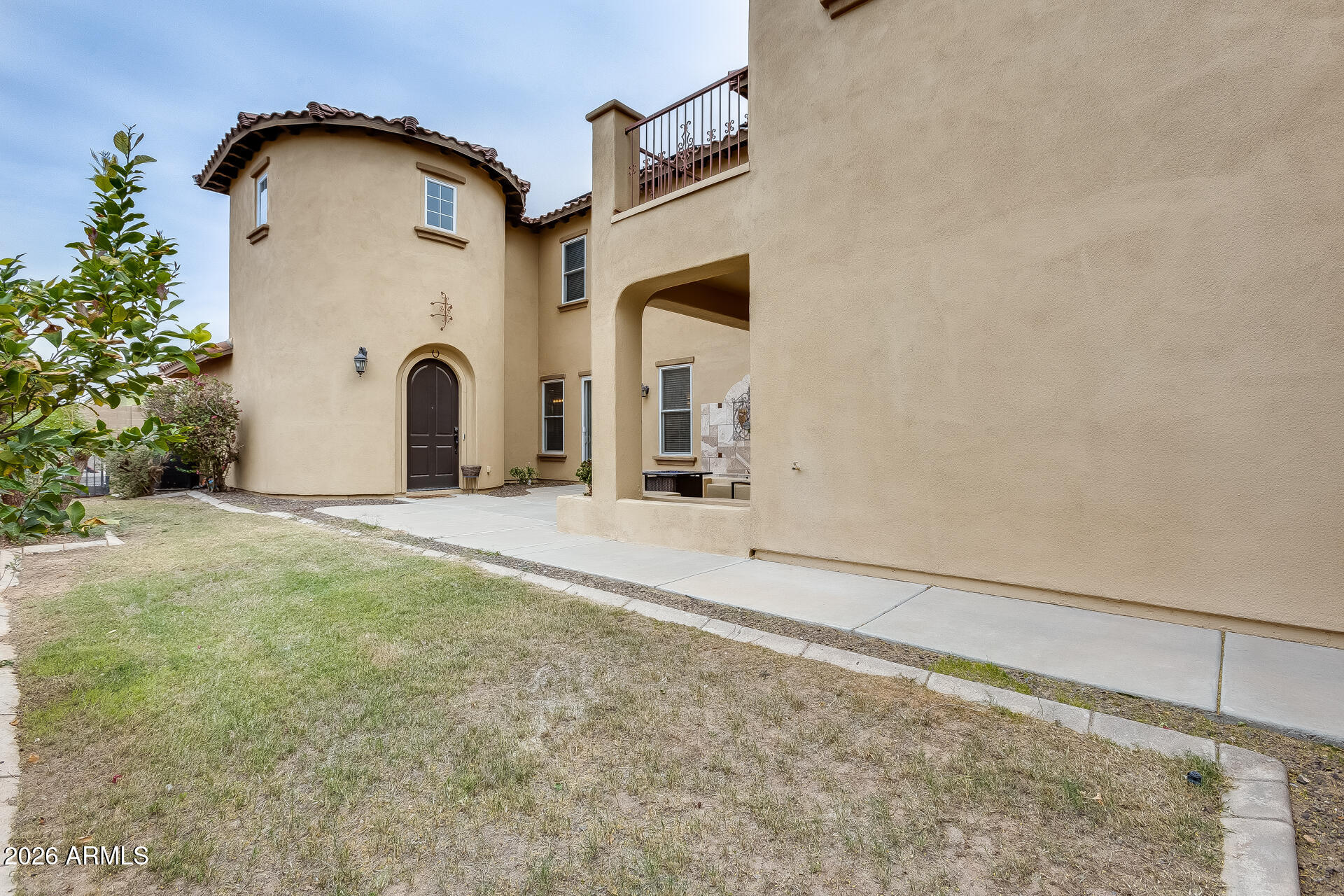 18256 W CAROL Avenue