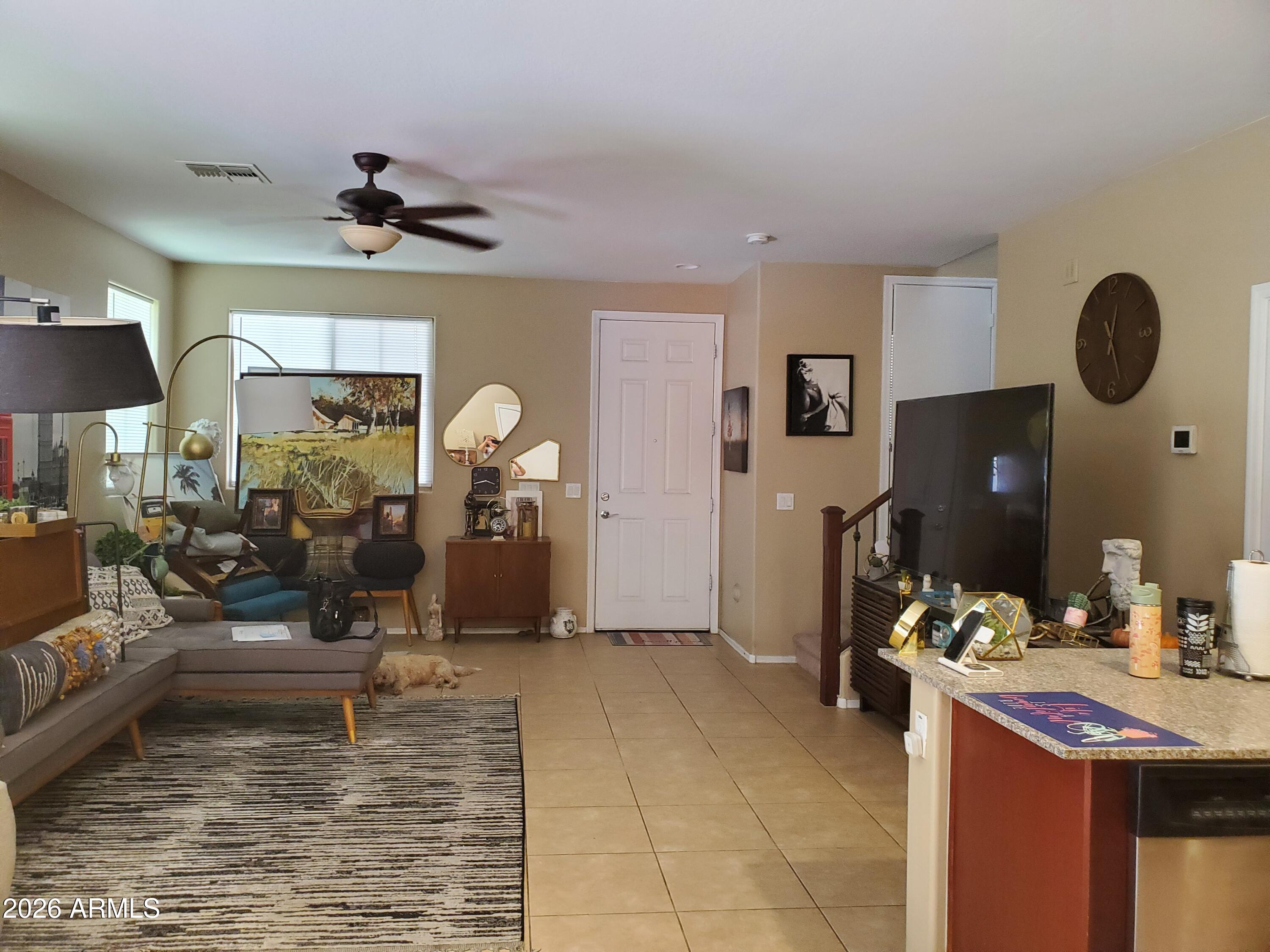 2644 N 73RD Glen