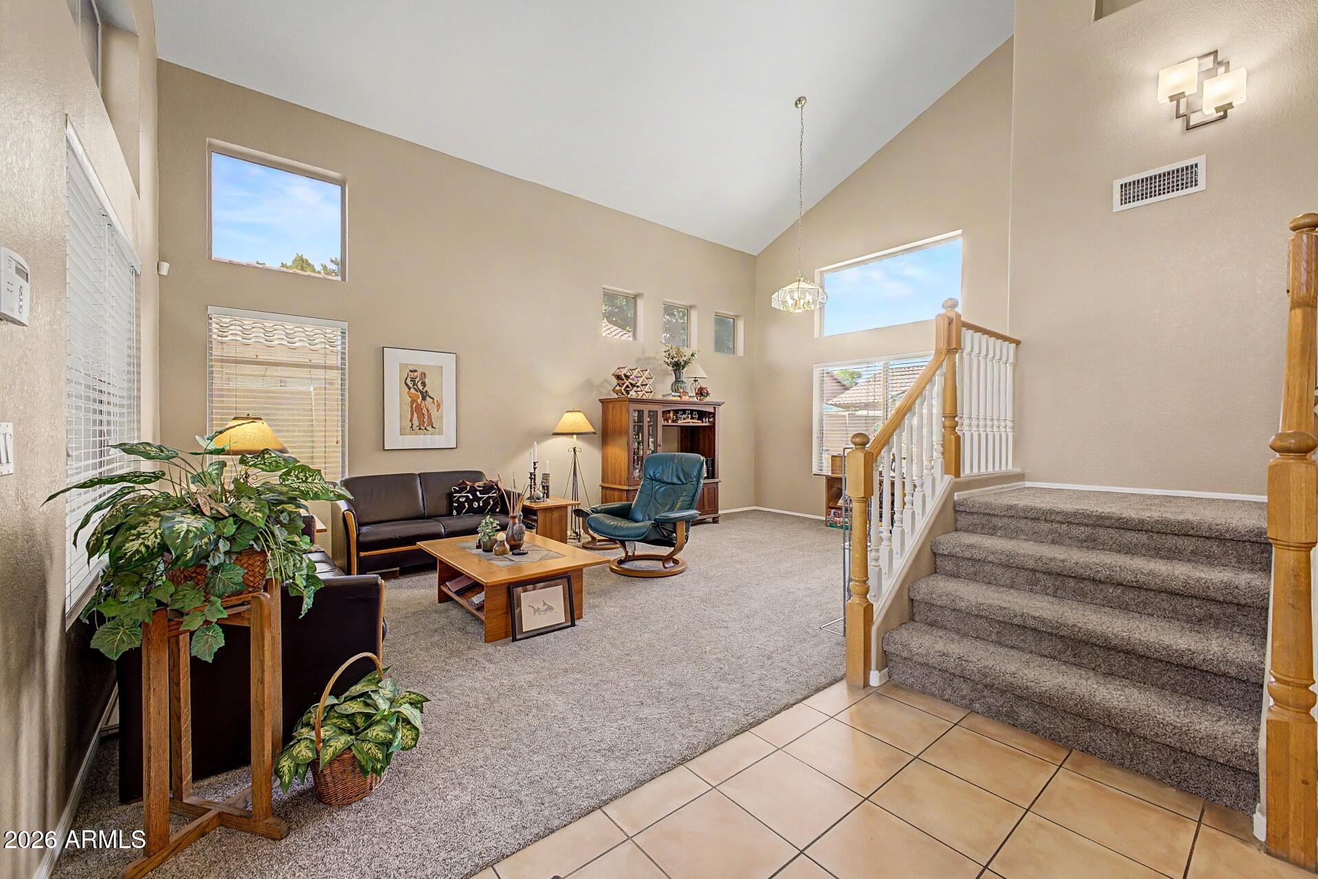 6782 W ROSE GARDEN Lane