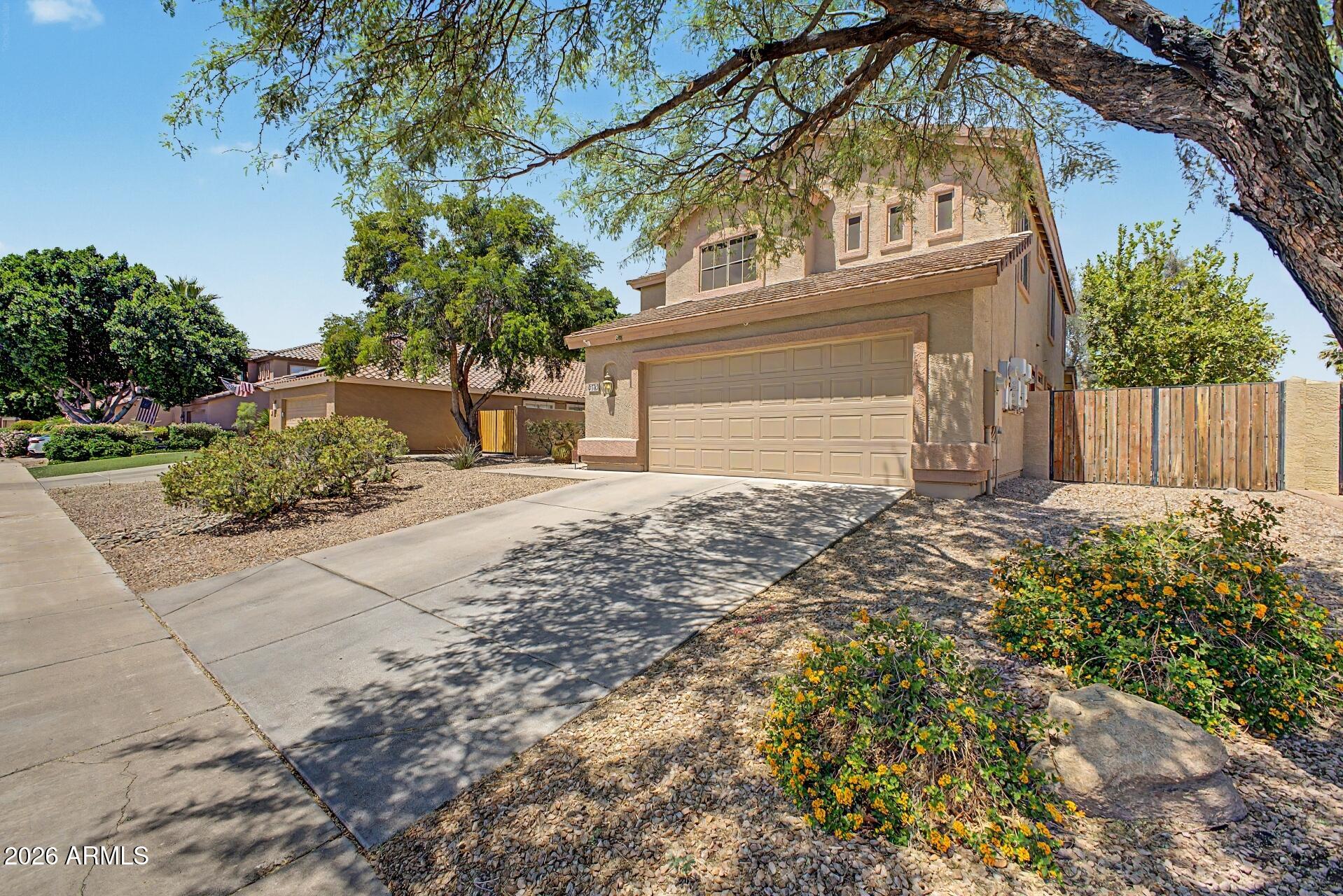 6782 W ROSE GARDEN Lane