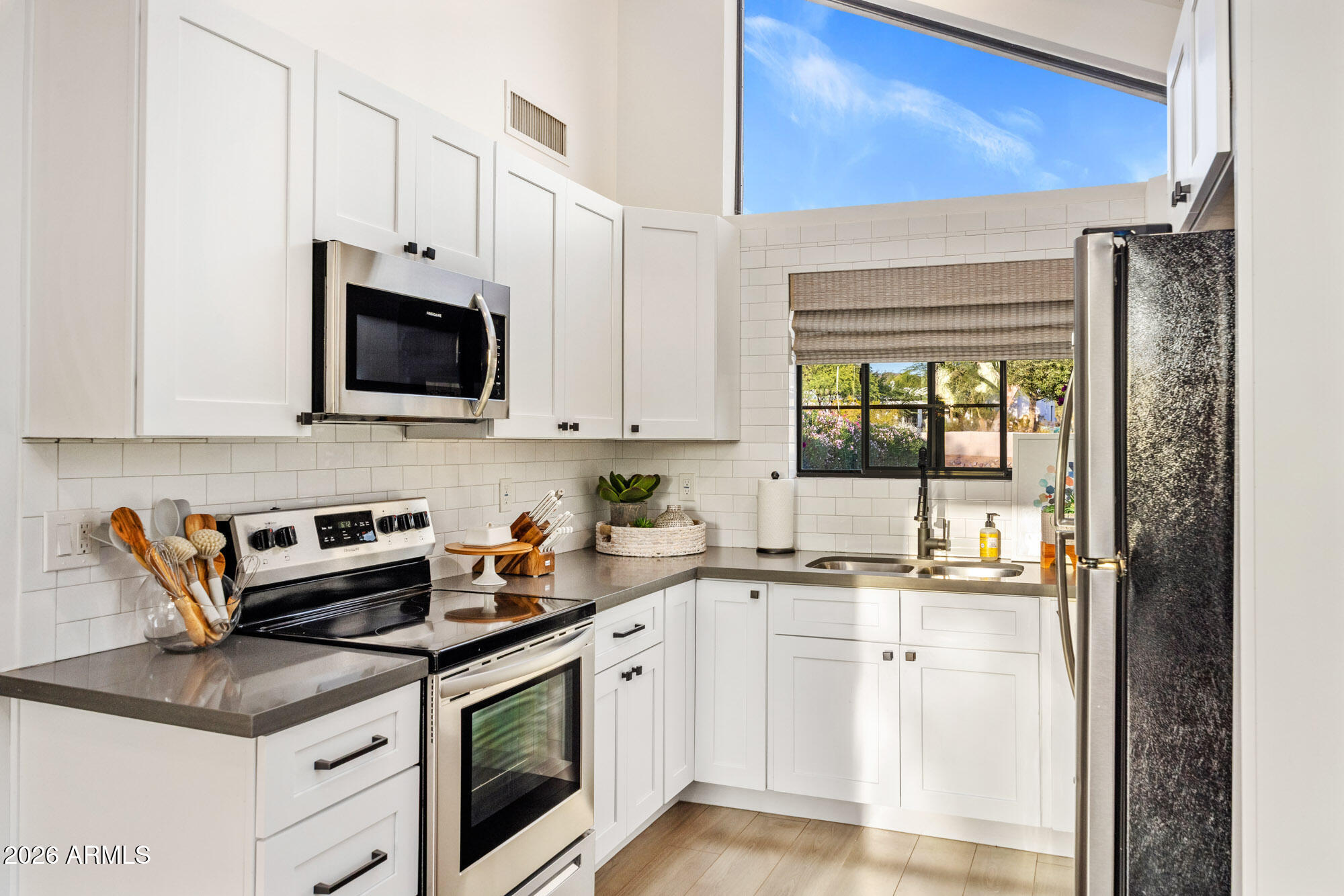 PINNACLE PEAK COUNTRY CLUB UNIT 1 LOTS 1 THRU 30 - Residential