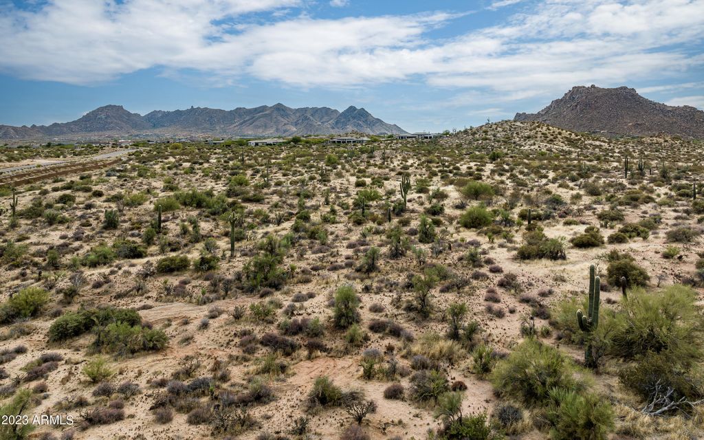 Photo of 11789 E Oberlin Way #21, Scottsdale, AZ 85262 (MLS # 6916011)