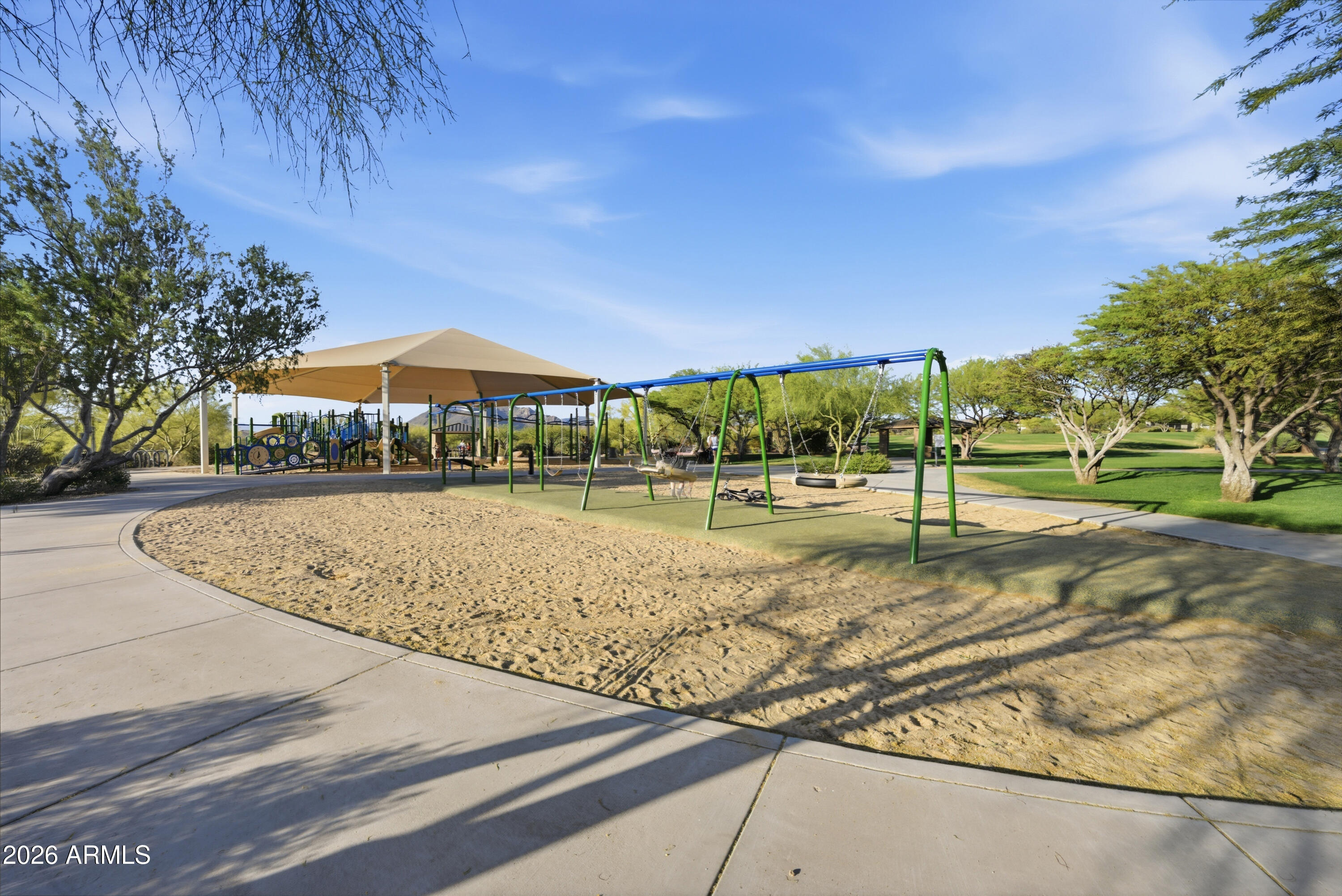LONE MOUNTAIN - Residential