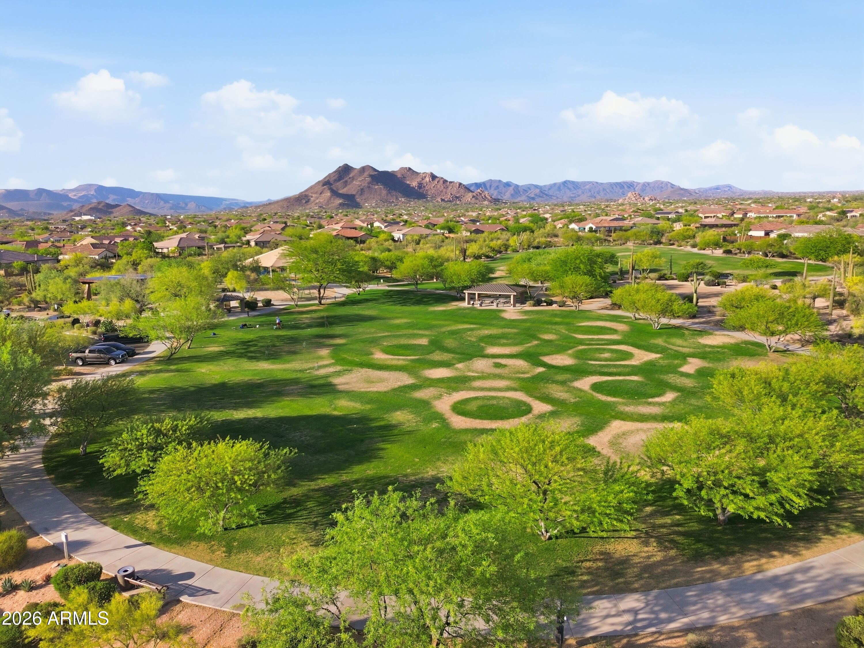LONE MOUNTAIN - Residential