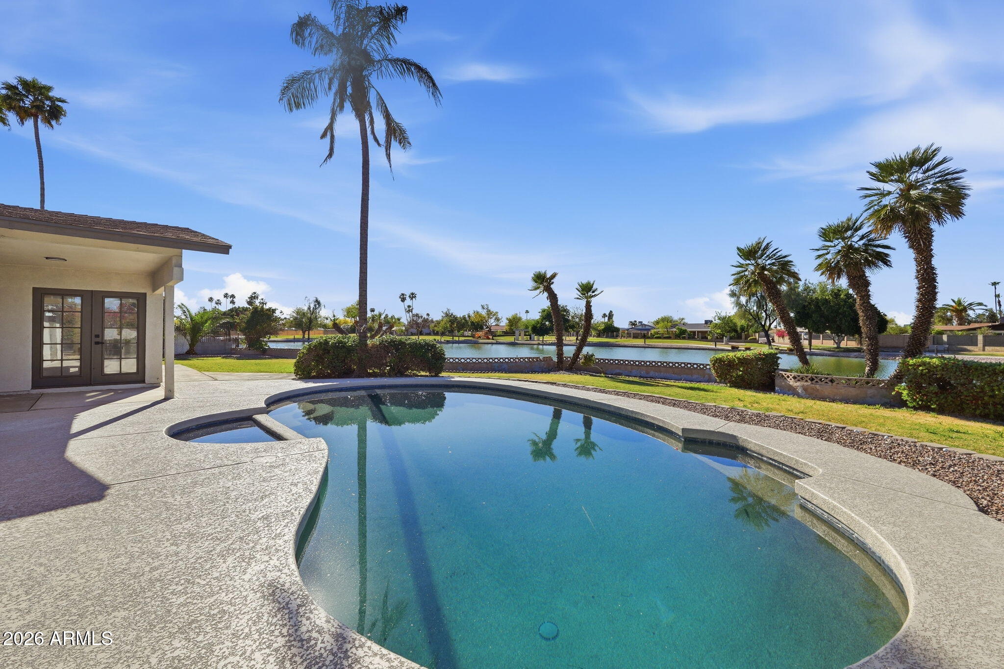 2442 W VIA RIALTO Circle