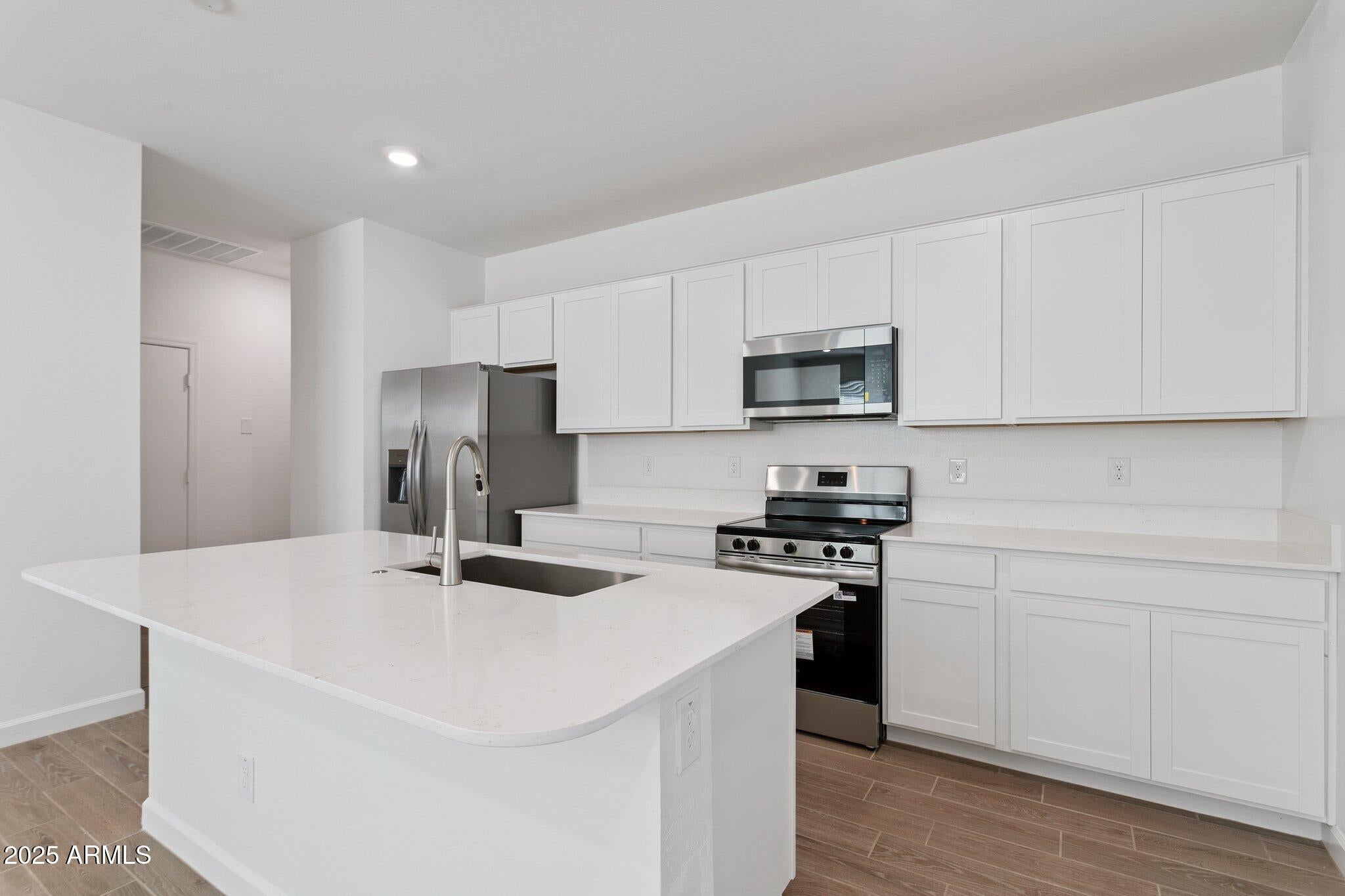 26057 W LYNNE Lane