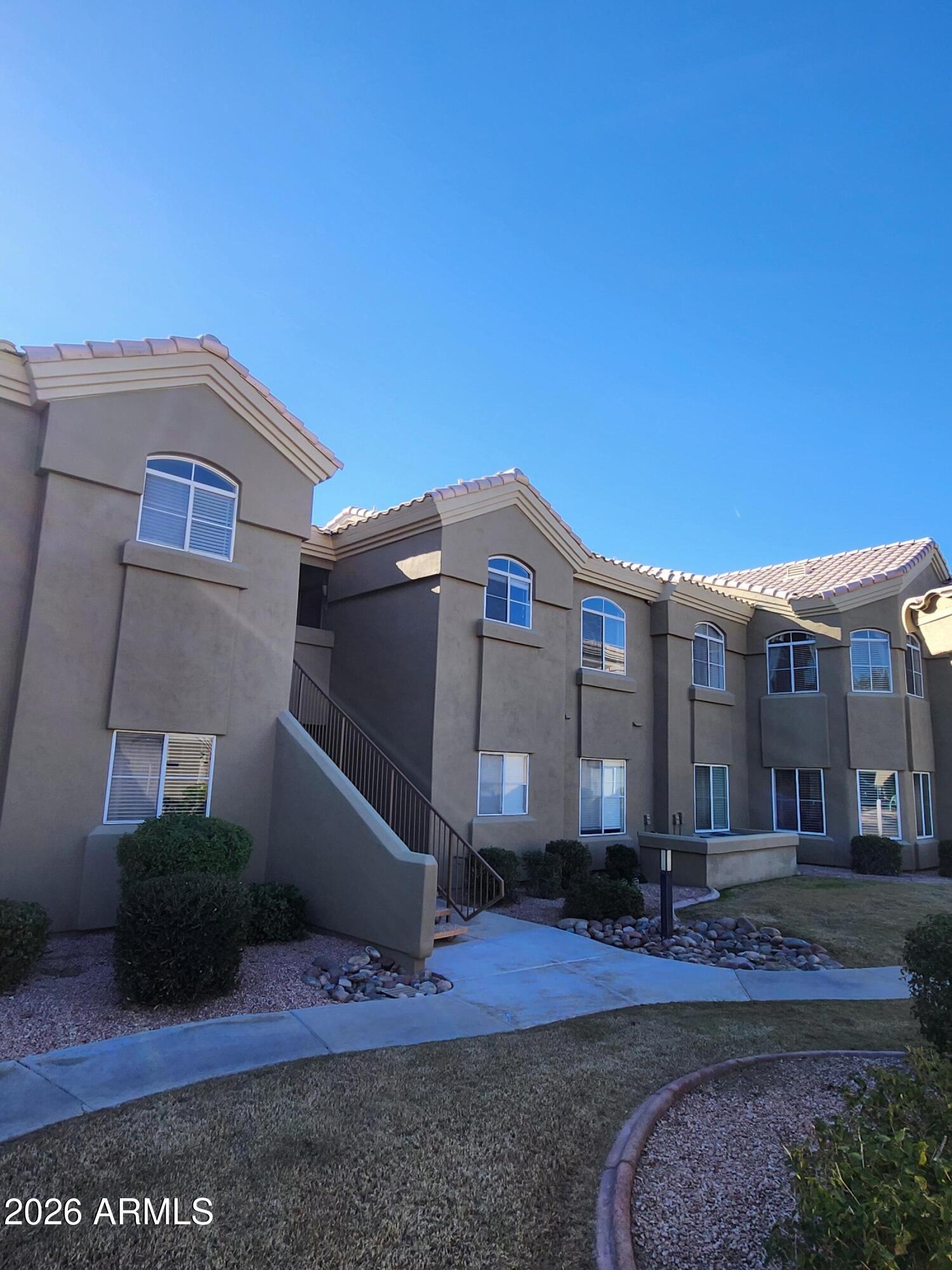 5335 E SHEA Boulevard 2058