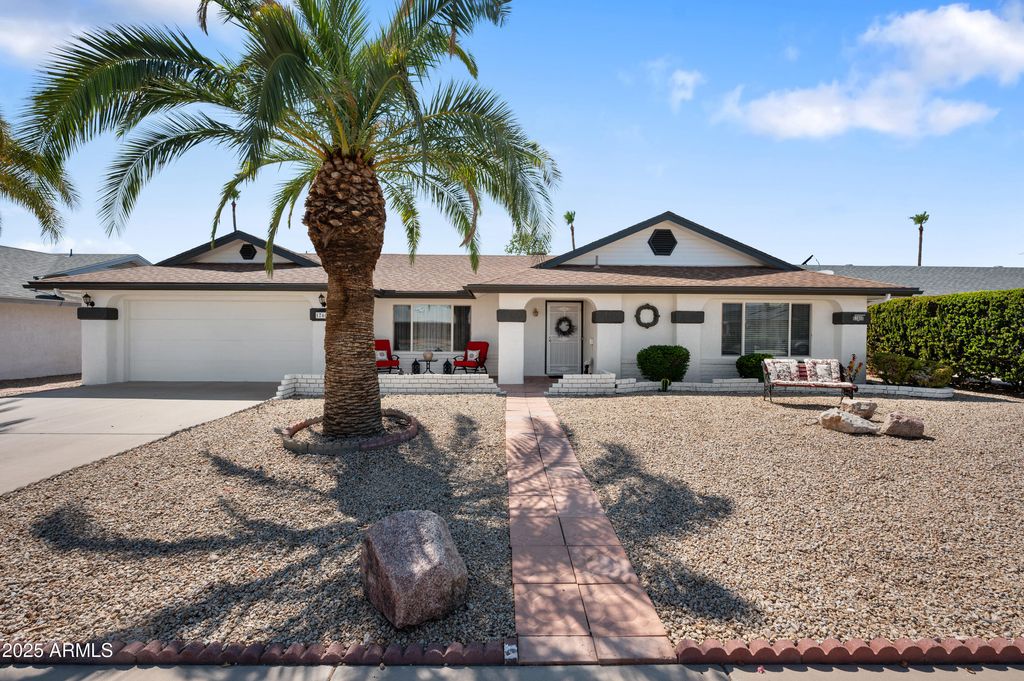 Photo of 17602 N Desert Glen Drive, Sun City West, AZ 85375 (MLS # 6913764)