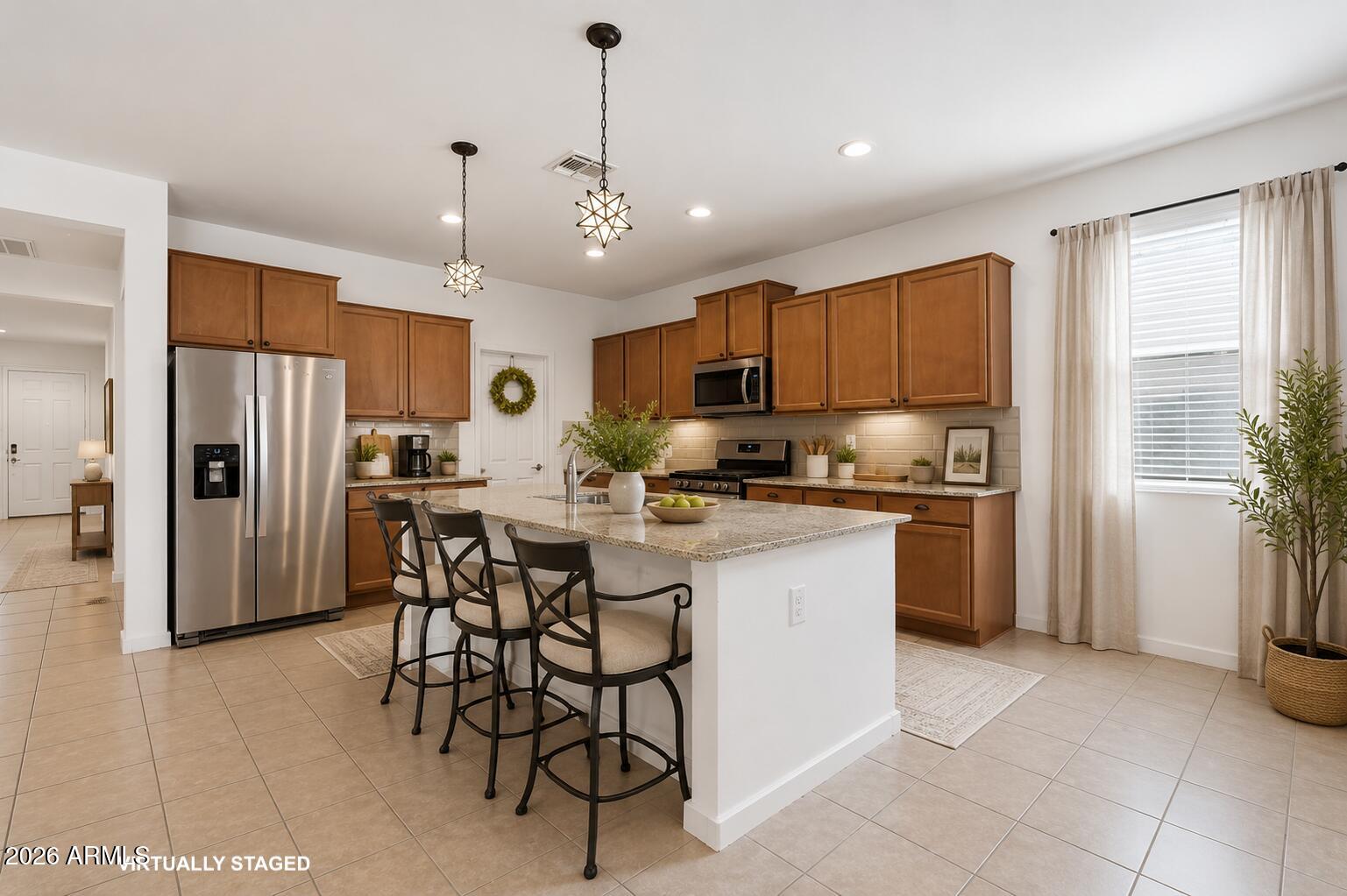256 W CHASKA Trail