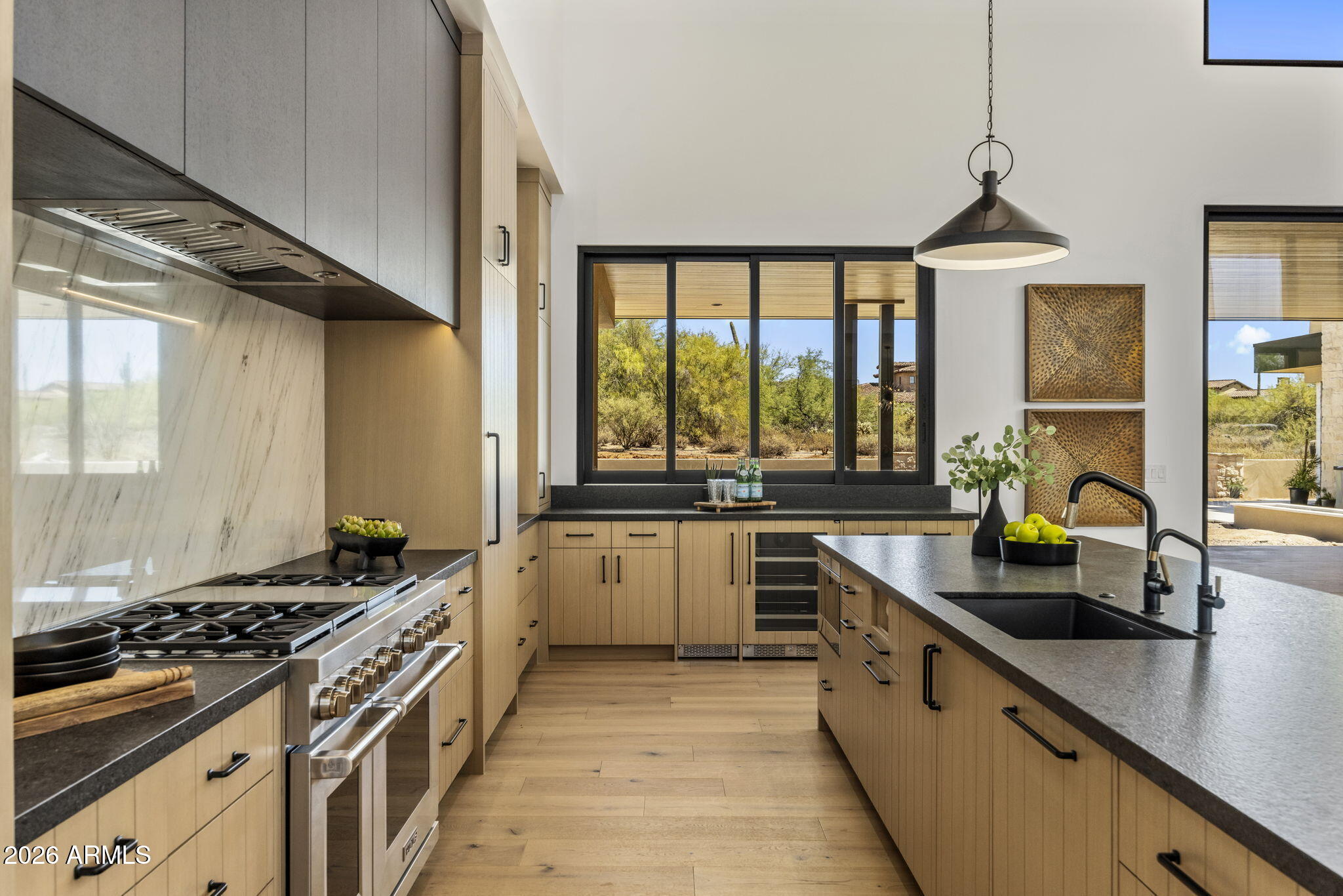 WHISPER ROCK UNIT 1 - Residential