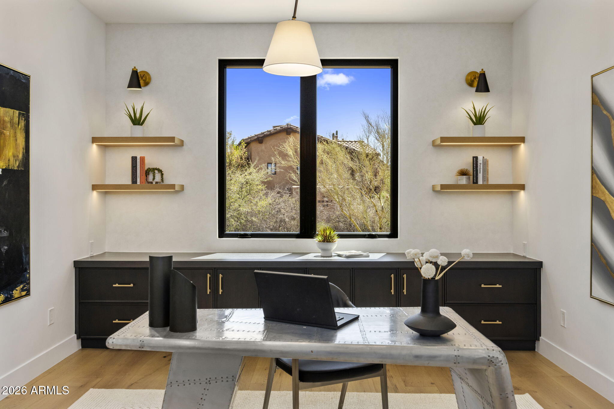 WHISPER ROCK UNIT 1 - Residential