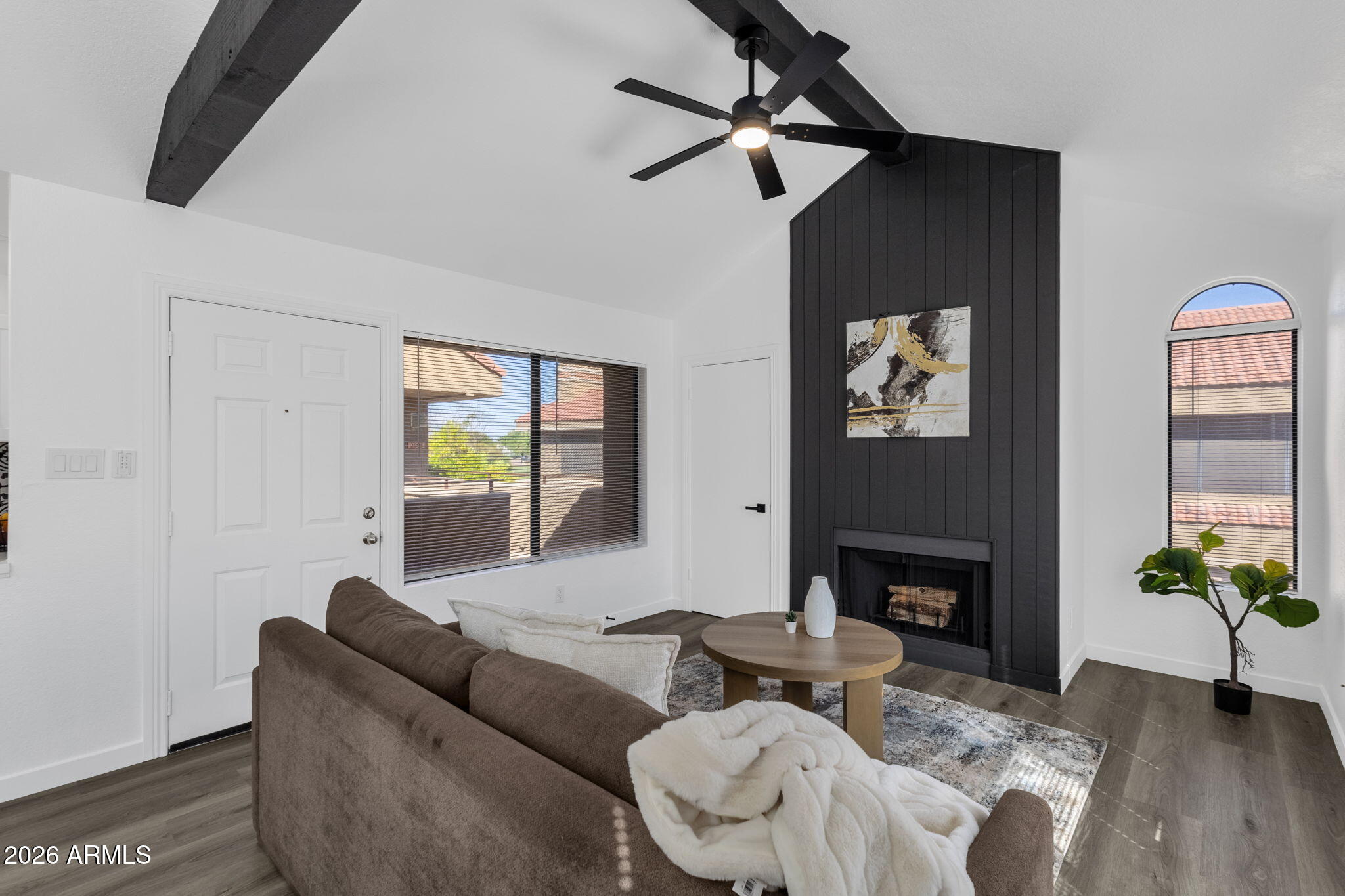 5122 E SHEA Boulevard 2096