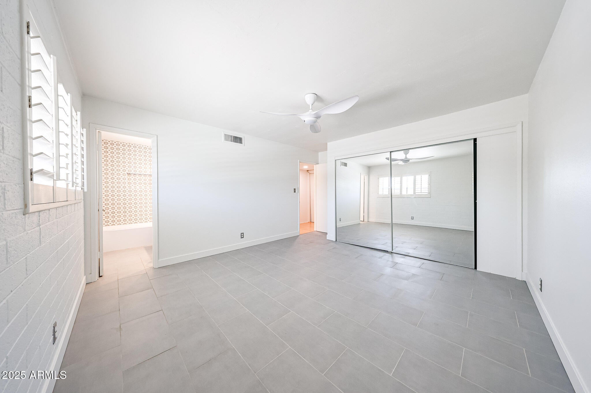 6544 N 12th Street Unit 16