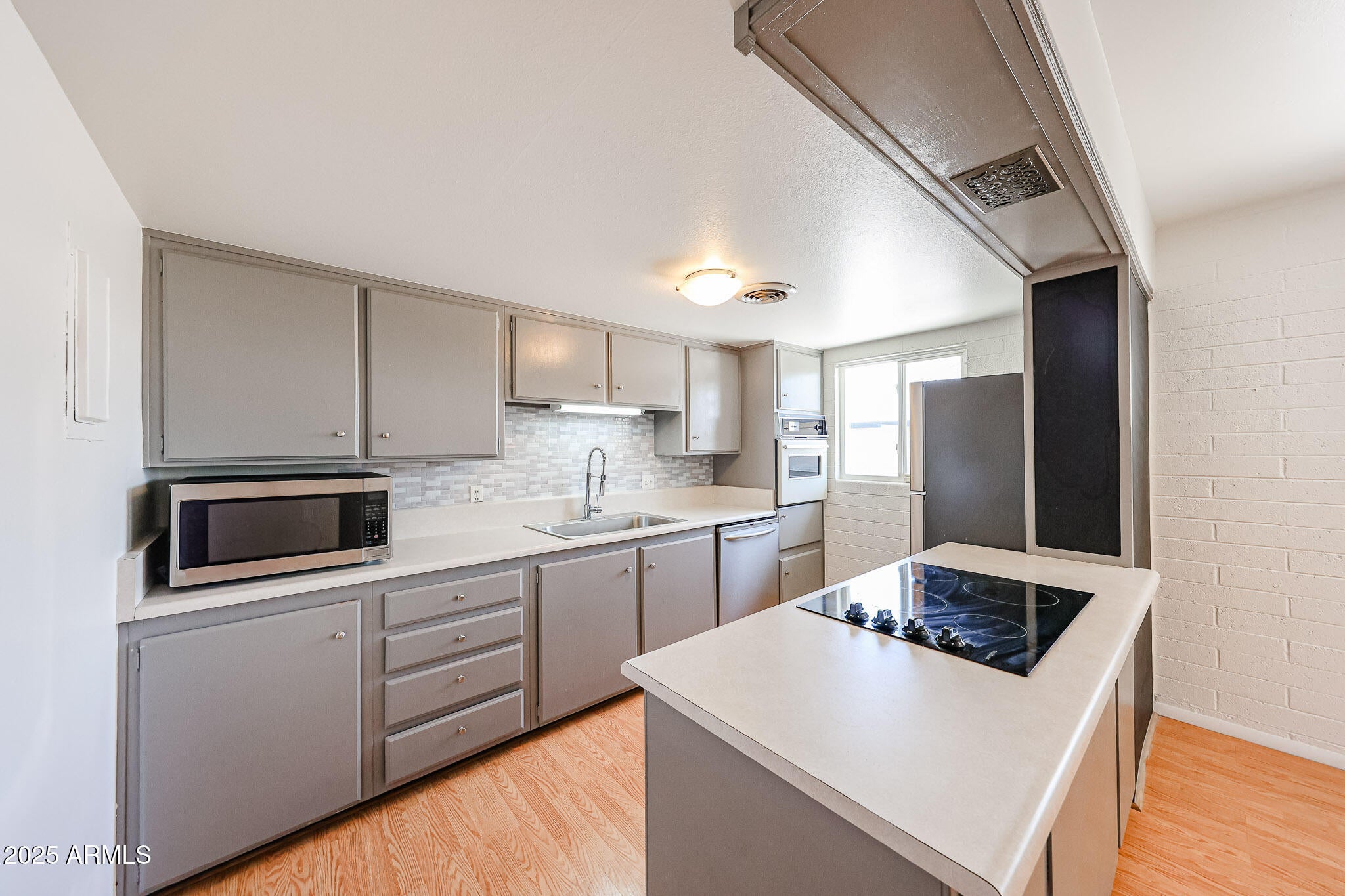 6544 N 12th Street Unit 16
