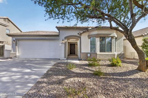 Photo of 1715 E Branham Lane, Phoenix, AZ 85042 (MLS # 7019608)