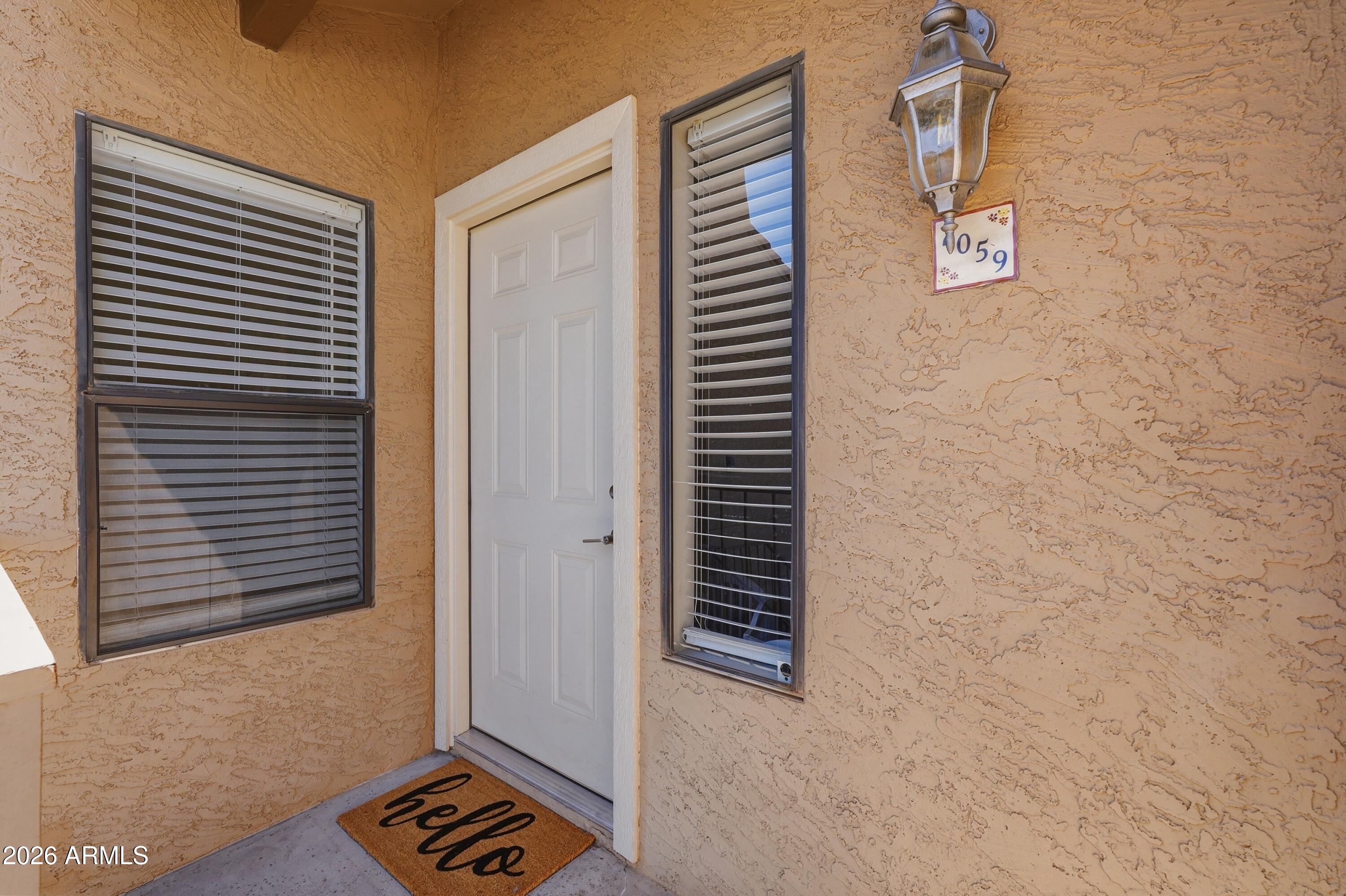 8787 E MOUNTAIN VIEW Road 2059