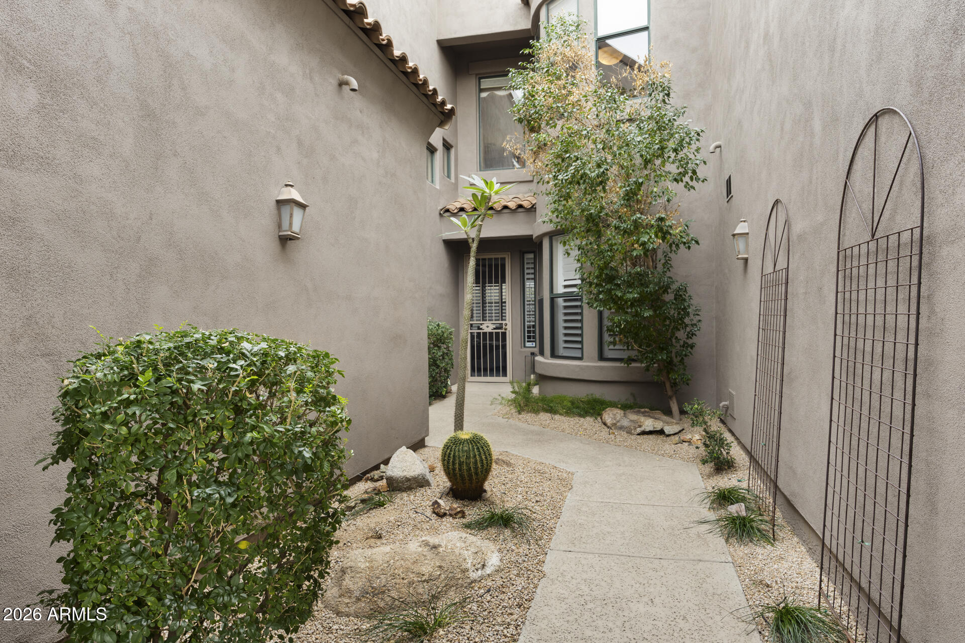 19550 N GRAYHAWK Drive 2063